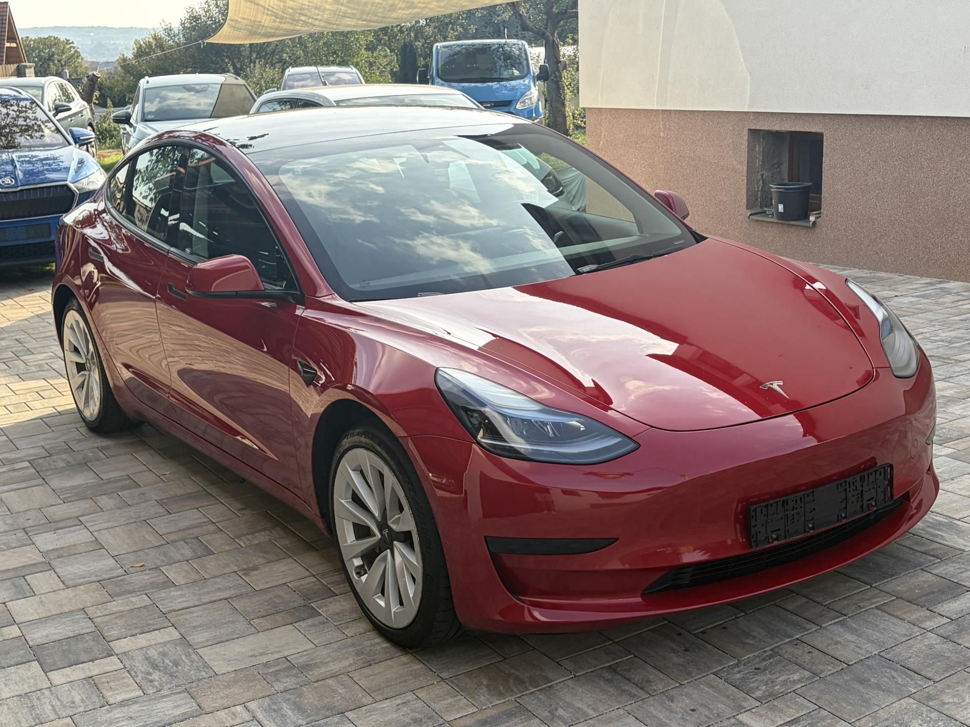 Tesla Model 3, SR+ 60, LFP, tazne, SOH:90% - fotka 5