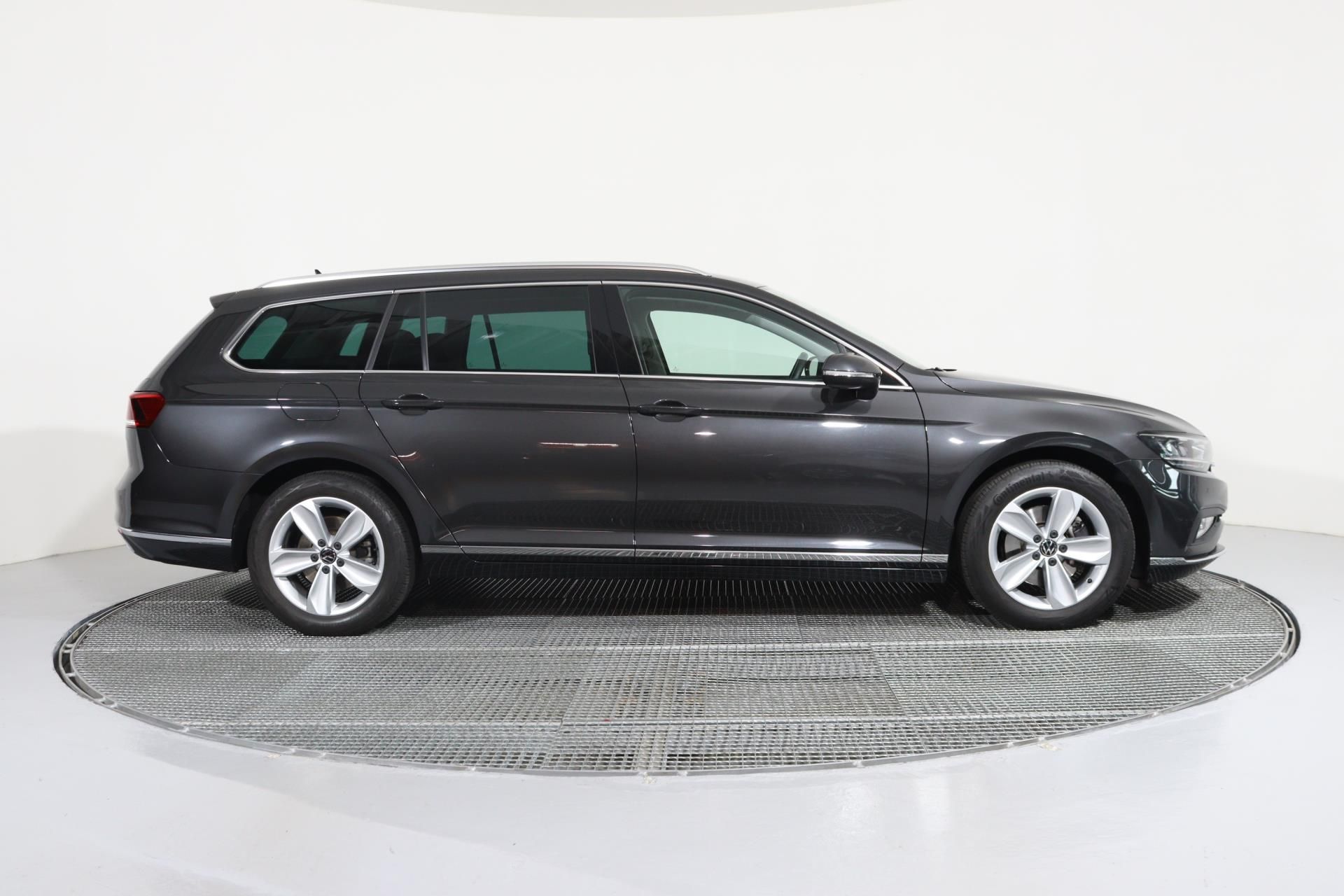 Volkswagen Passat, VARIANT ELEGANCE 1.5 TSI 7DSG - fotka 6