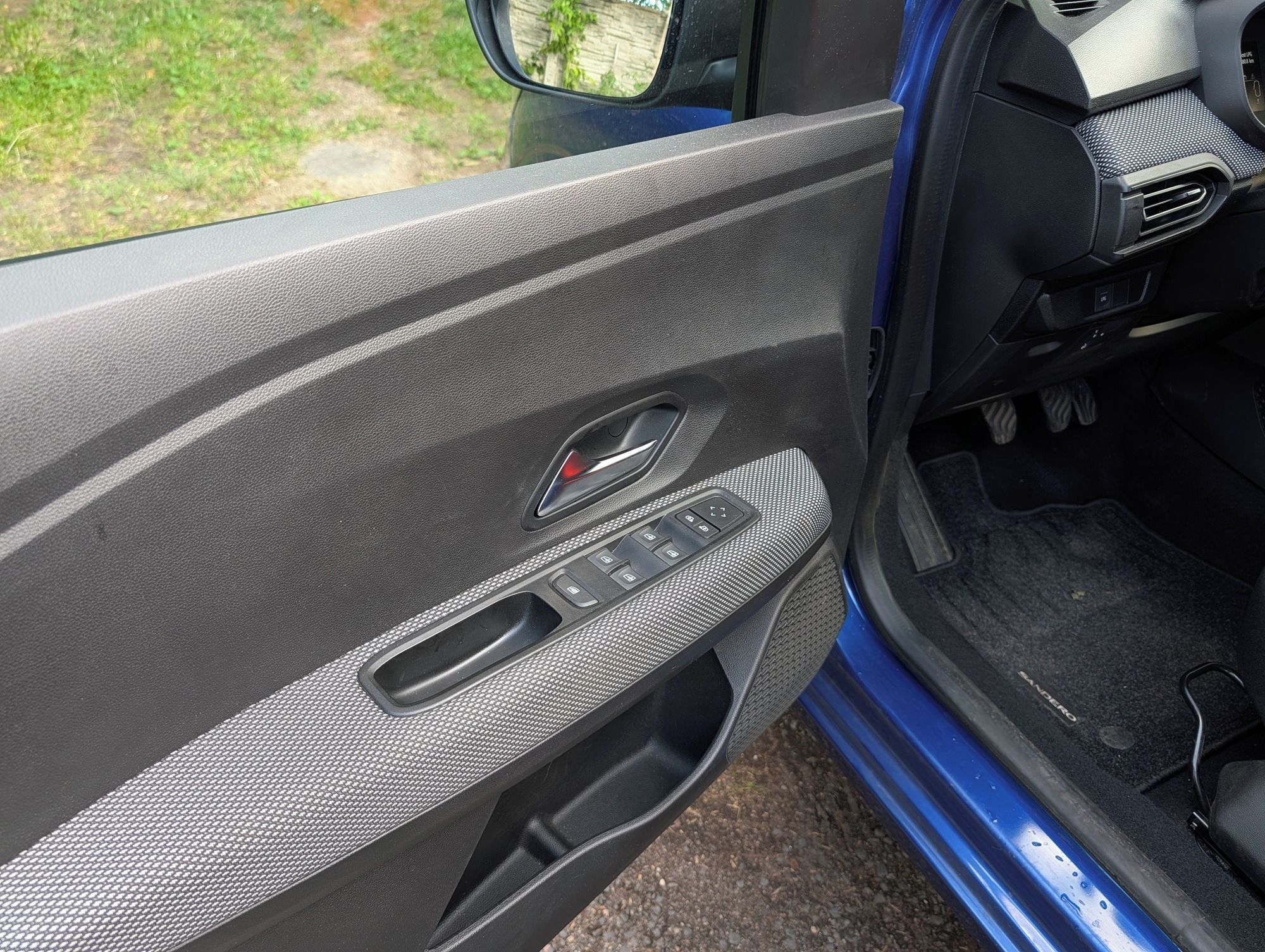 Dacia Sandero, 1.0 TCe ECO-G Comfort LPG - fotka 6