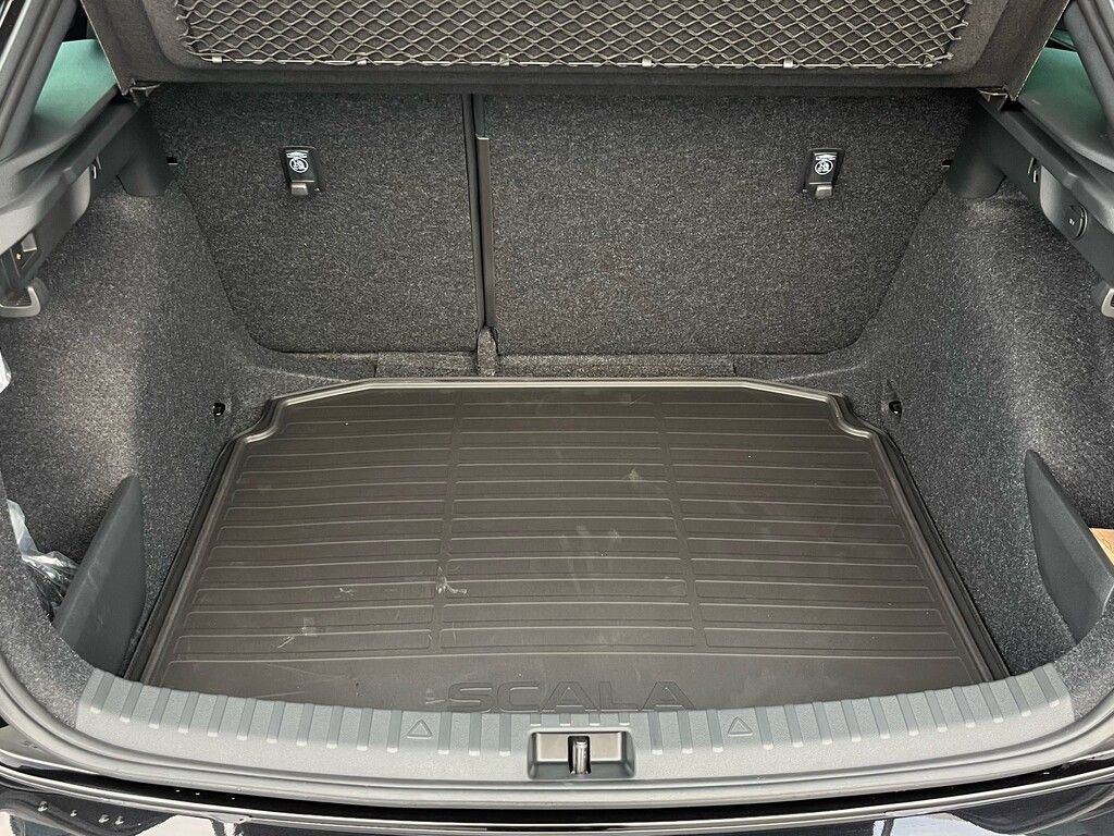 Škoda Scala, 1,0 TSI 85 kW DSG - fotka 6