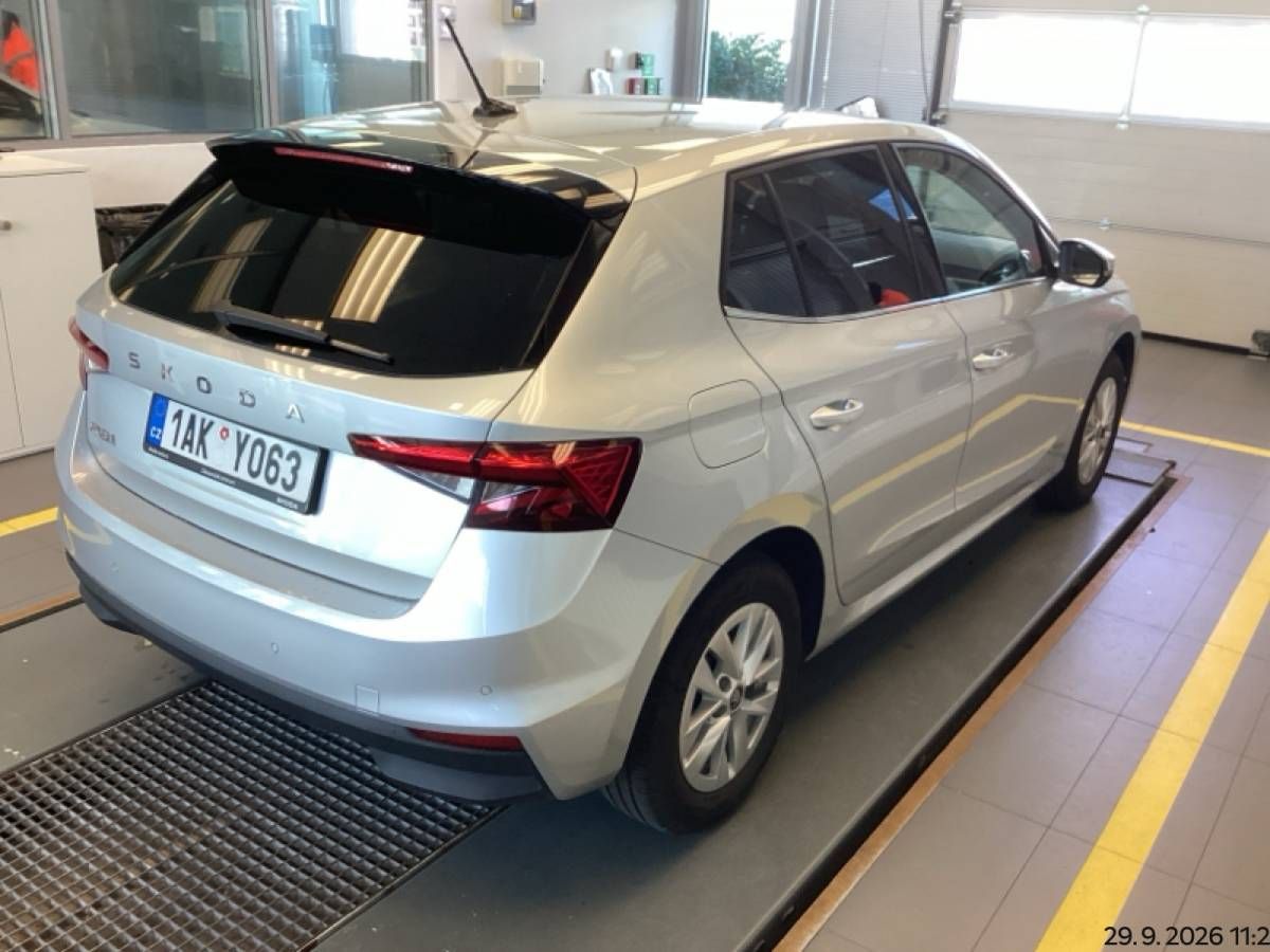 Škoda Fabia, Top Selection 1,0 TSI 70kW MT5 - fotka 3