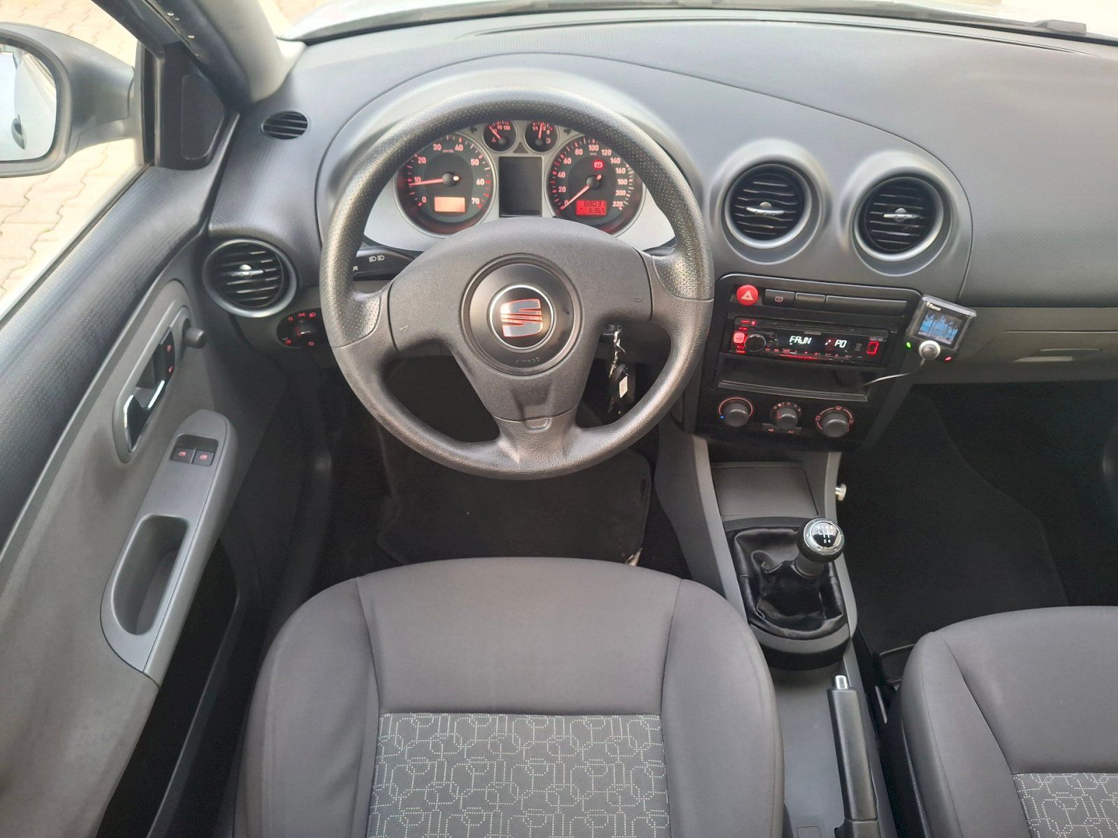 Seat Cordoba, 1.2 12v Reference - fotka 5