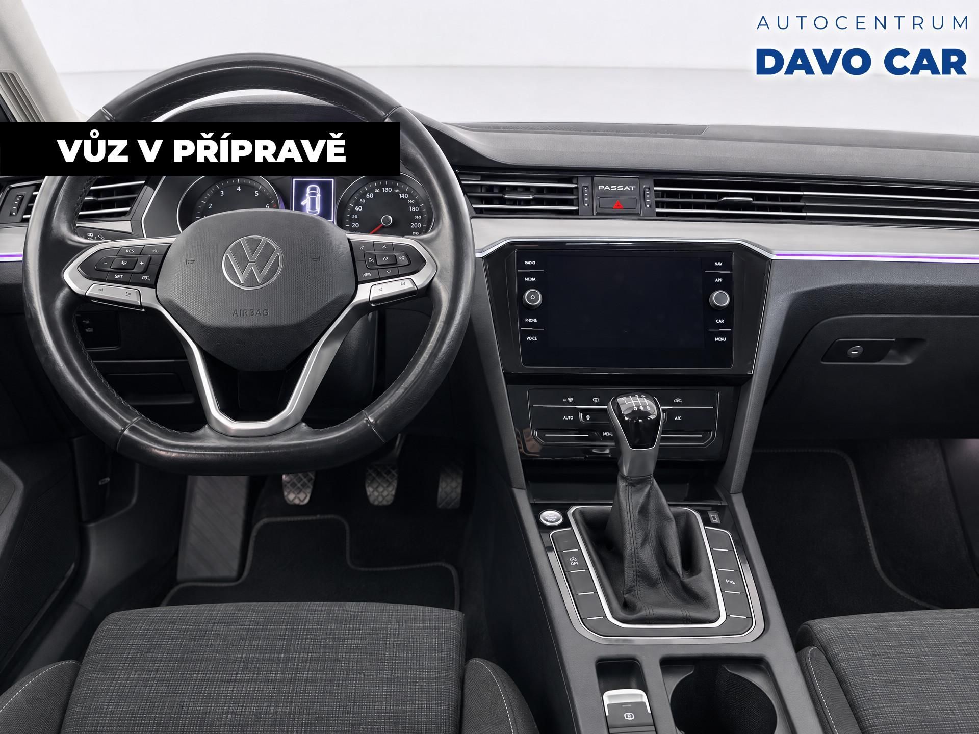 Volkswagen Passat, 1,5 TSI 110kW Business - fotka 5