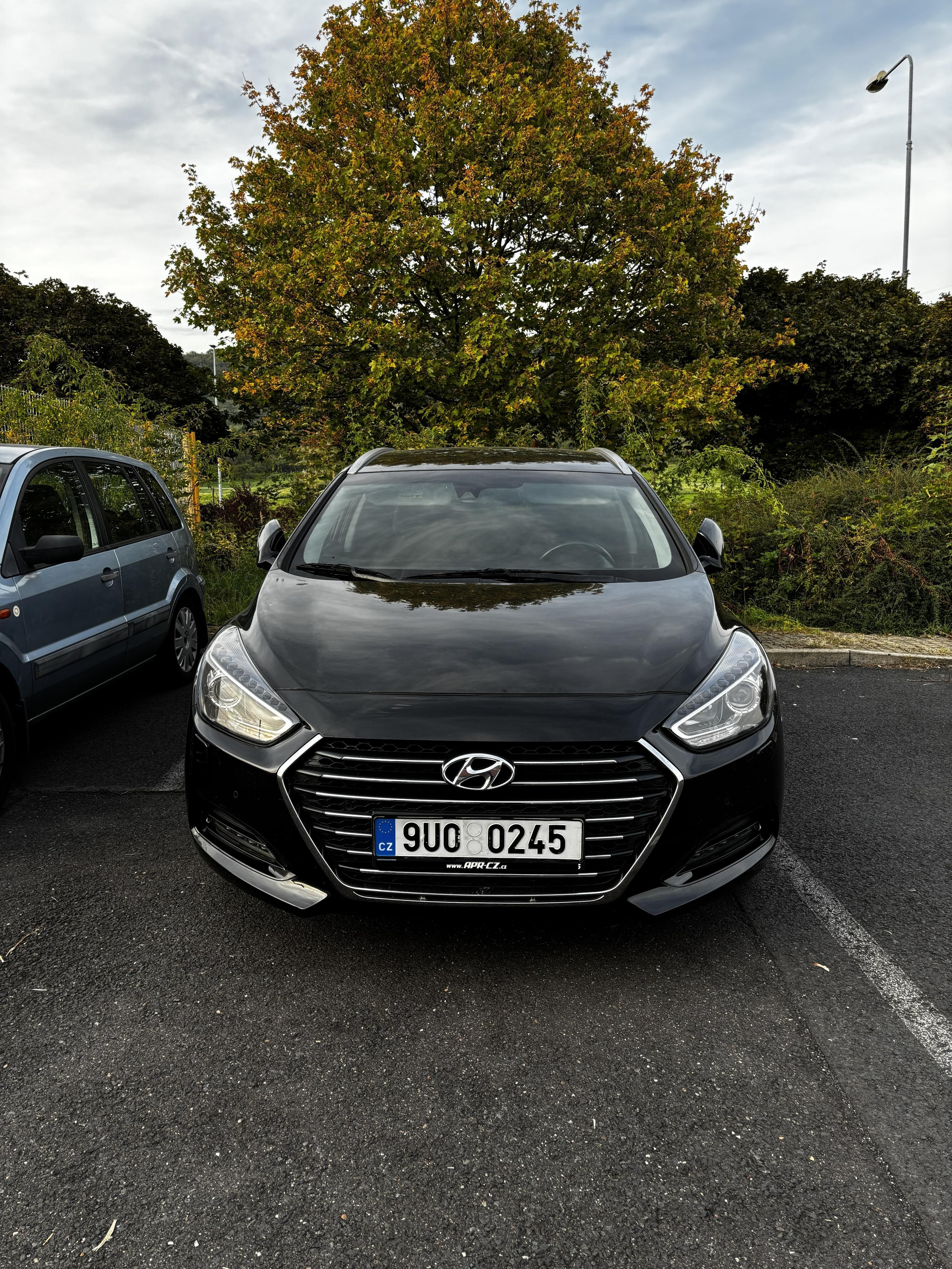 Hyundai i40, 1,7 CRDI, 2015, plná výbava - fotka 3
