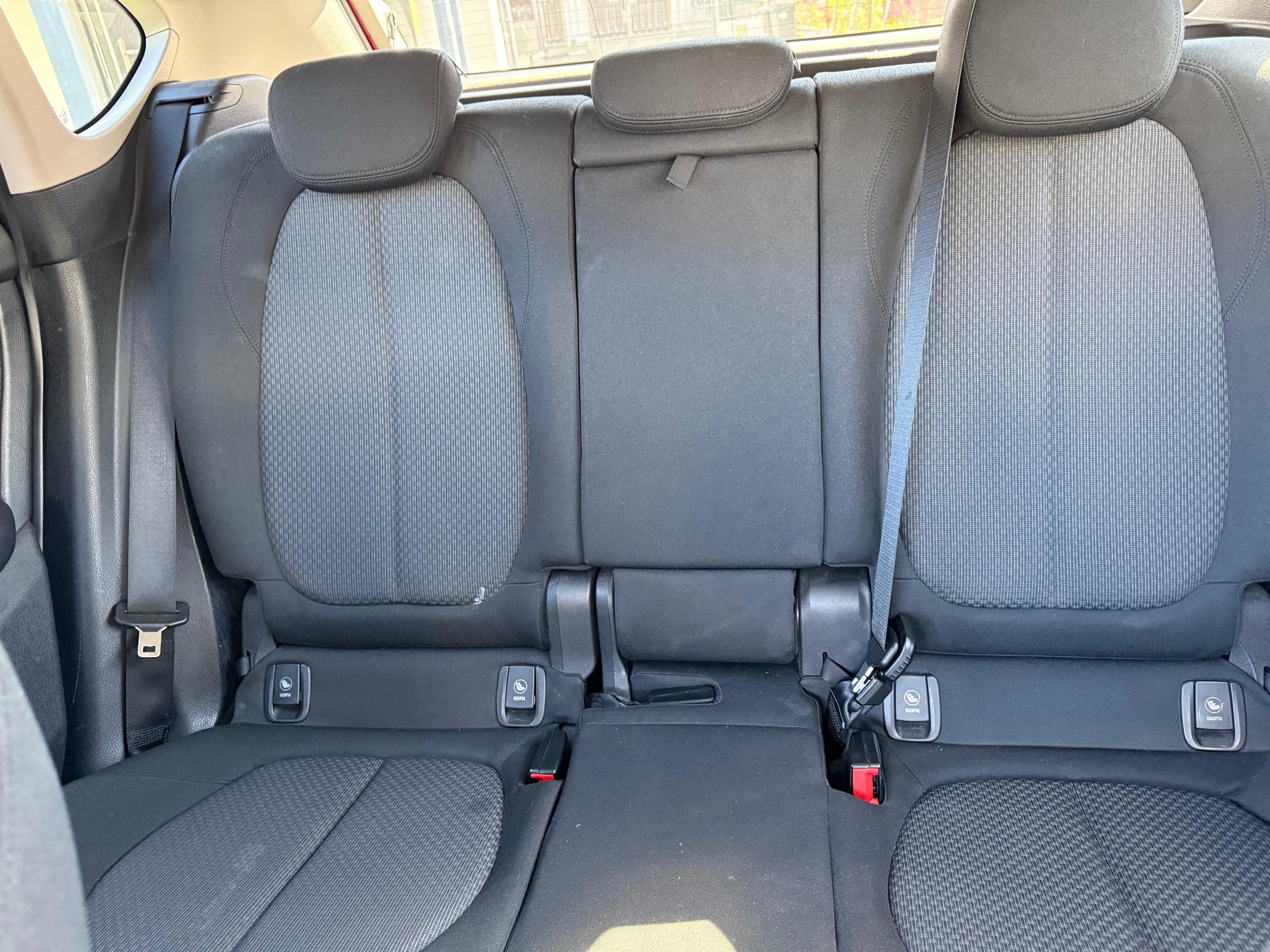 BMW Řada 2, BMW  Active tourer 2 - fotka 4