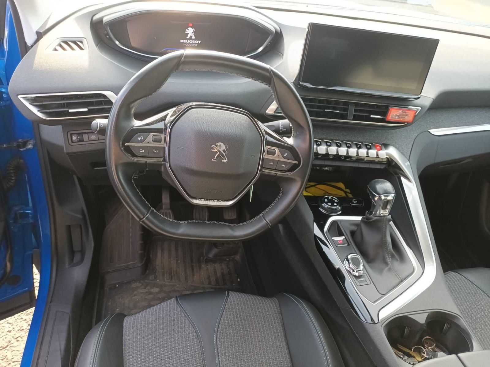 Peugeot 3008, 1.2 PureTech, Serv.kniha, Kůže - fotka 3