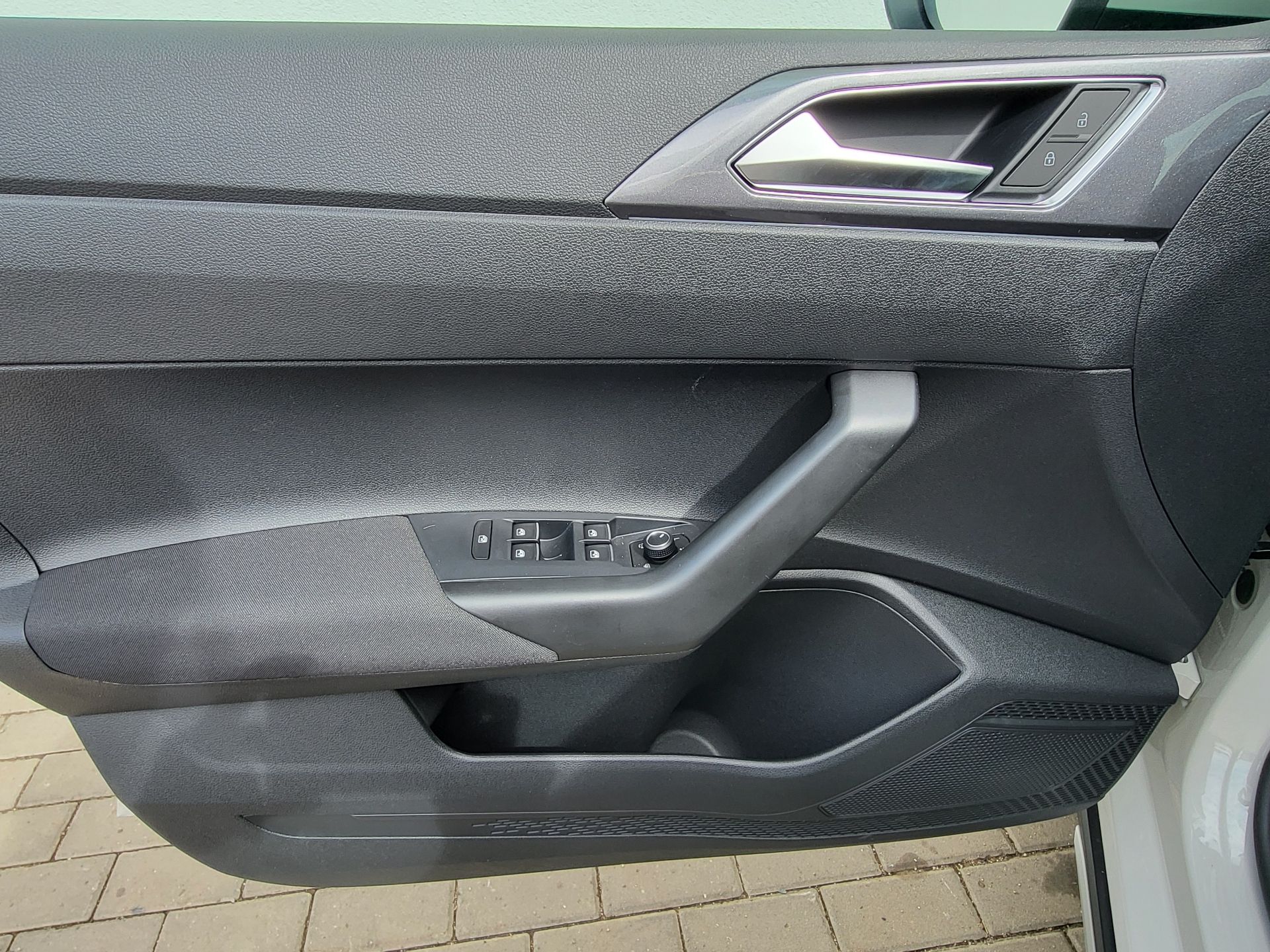 Volkswagen Taigo, Love 1,0TSI 85kW 7DSG-nové - fotka 6