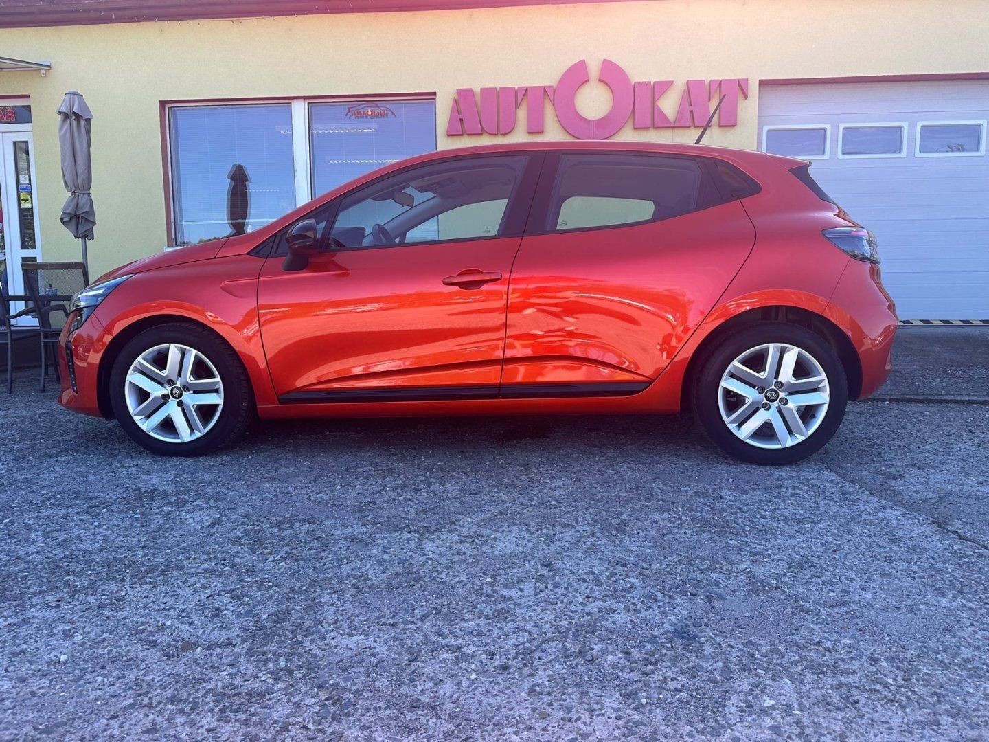 Renault Clio, 1.0 TCe/1MAJ/LED/TOP/NAVI - fotka 6