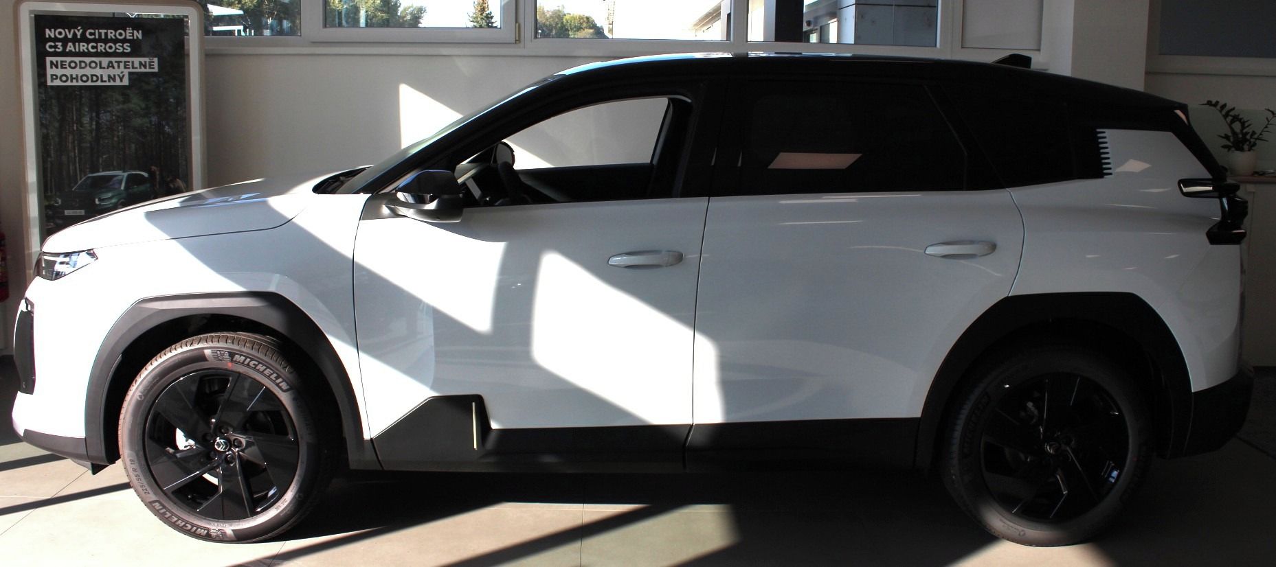 Citroën C5 Aircross, MAX Hybrid 145k Automatic - fotka 2