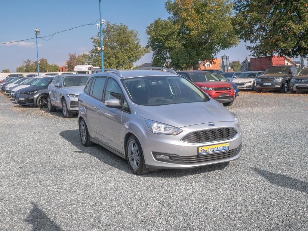 Ford Grand C-MAX, 2.0TDCI 110KW 7sedadel – TAŽNÝ - fotka 3