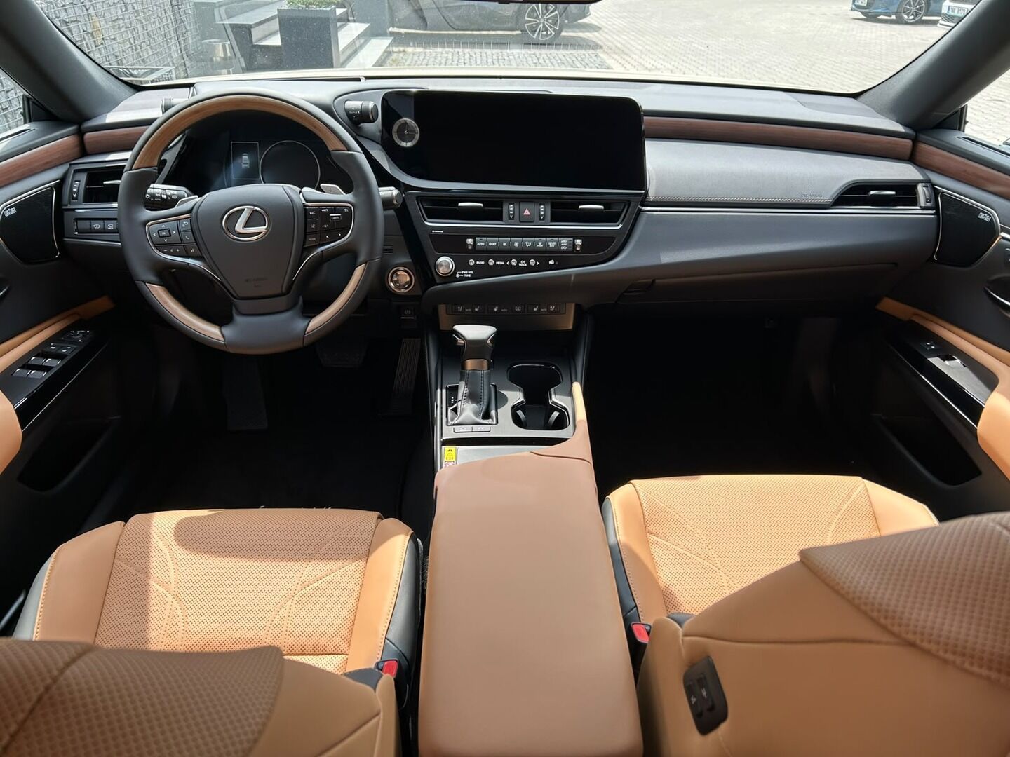 Lexus ES, 300h 2,5 HEV LUXURY - fotka 4