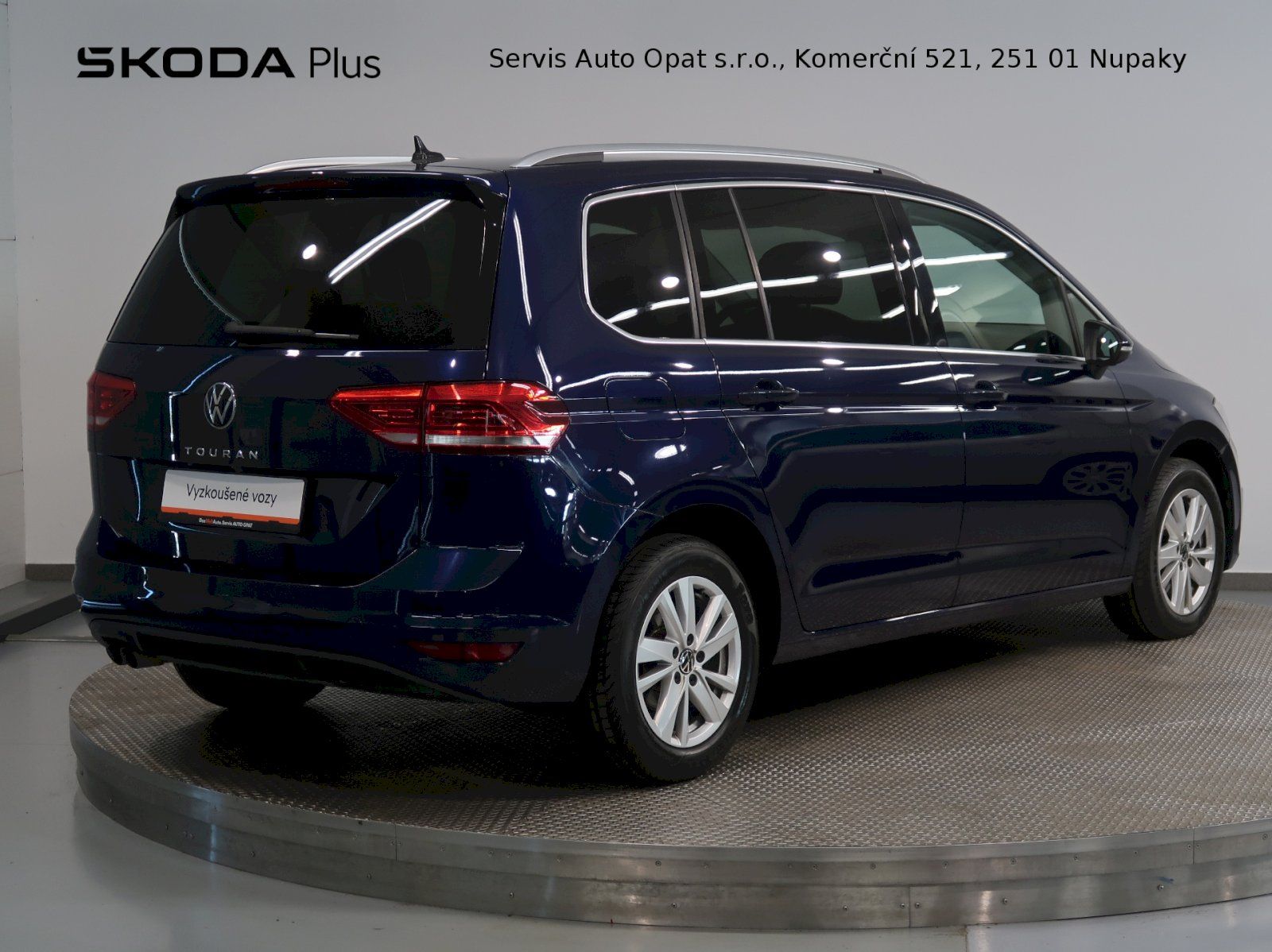 Volkswagen Touran, HIGHLINE 2.0TDI 110KW DSG - fotka 2