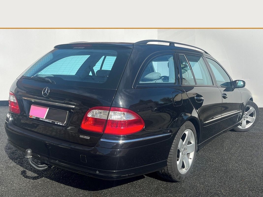 Mercedes-Benz Třídy E, 240i V6 AUT TOP STAV 1.Majitel - fotka 5