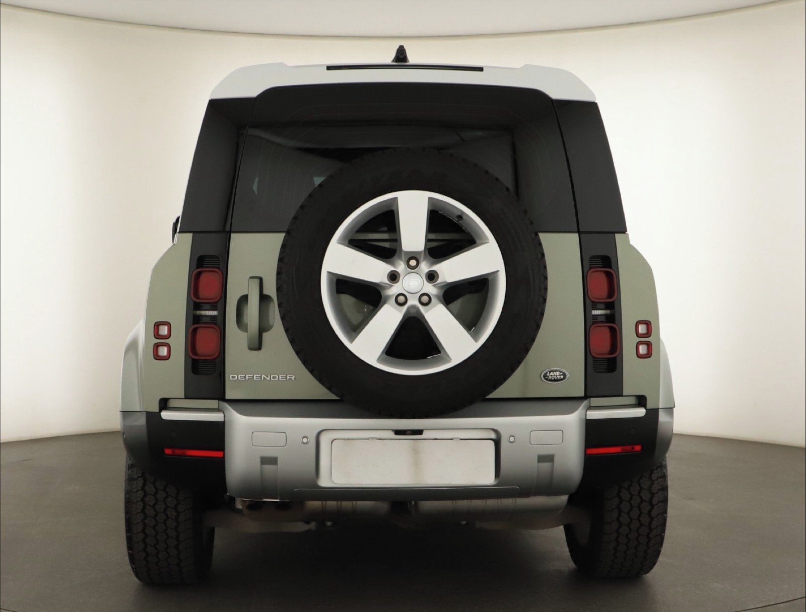 Land Rover Defender, D250 AWD - fotka 4