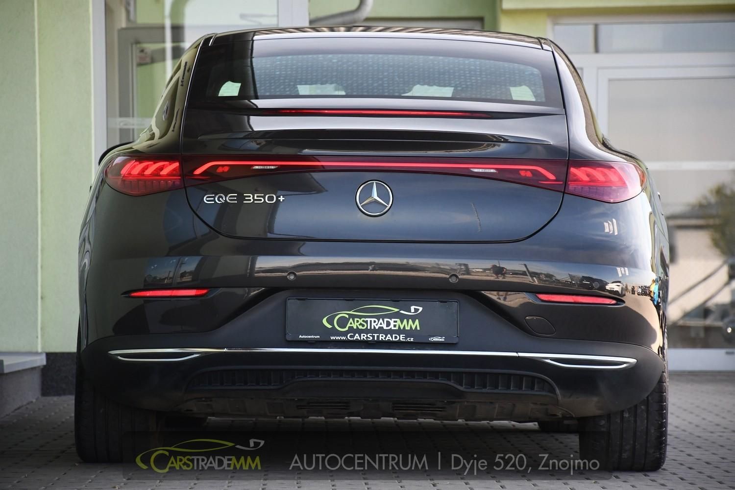 Mercedes-Benz EQE, 350 4MATIC - fotka 4