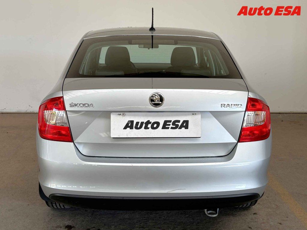 Škoda Rapid, 1.6 TDi,ČR,Ambition,AC - fotka 5