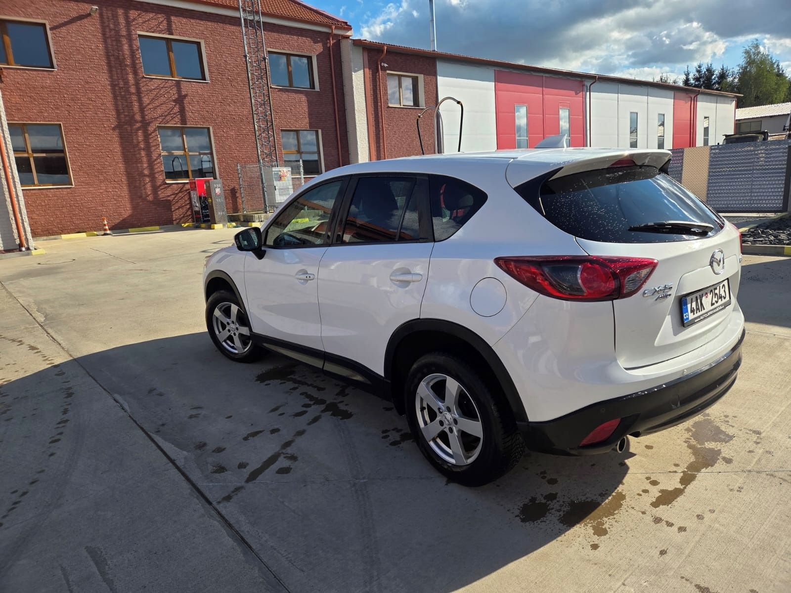 Mazda CX-5, 2.2 D 4x4 automat 1.majitel - fotka 4