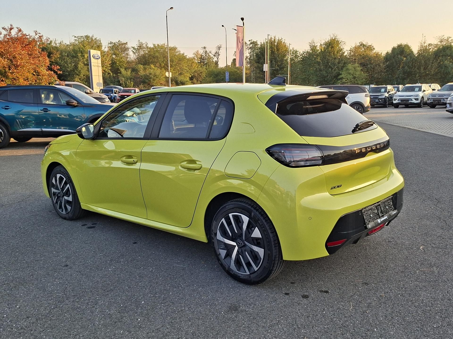 Peugeot 208, Business Turbo 100 MAN6 - fotka 4