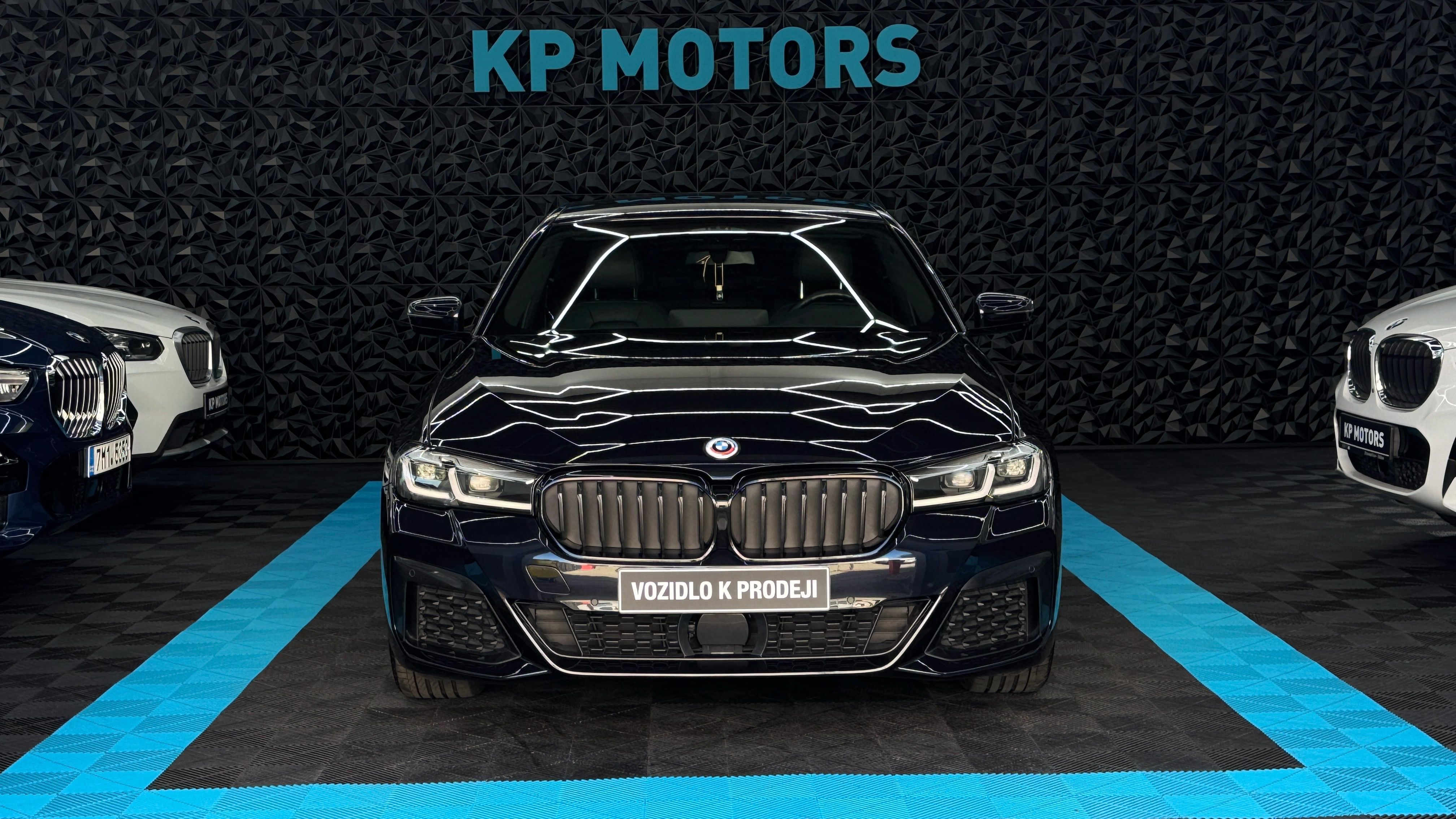 BMW Řada 5, 530i xDrive,M paket,ČR