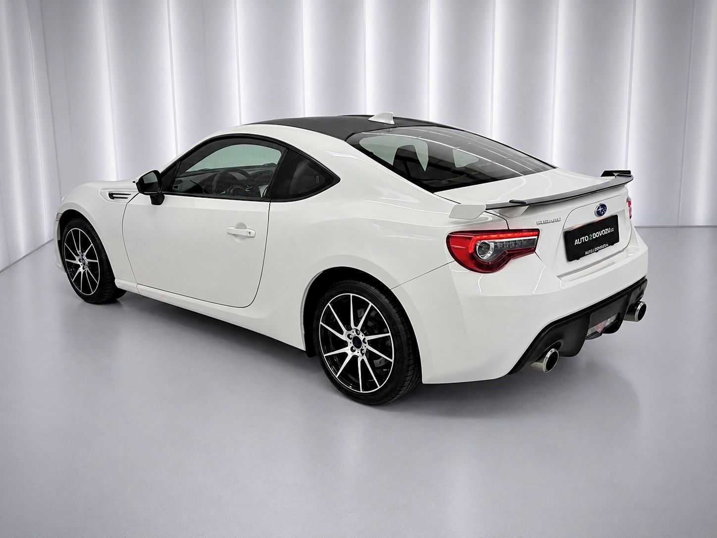 Subaru BRZ, 2.0iR SPORT, KEYLESS - fotka 4