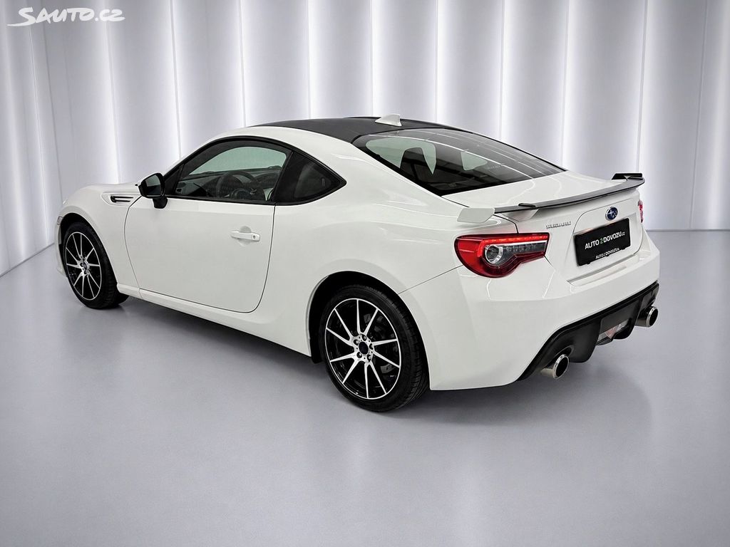 Subaru BRZ 2.0i 200ch Sport BVM / 1ère main / Alcantara-Cuir / Sièges chauffants / Keyless / Échappement sport