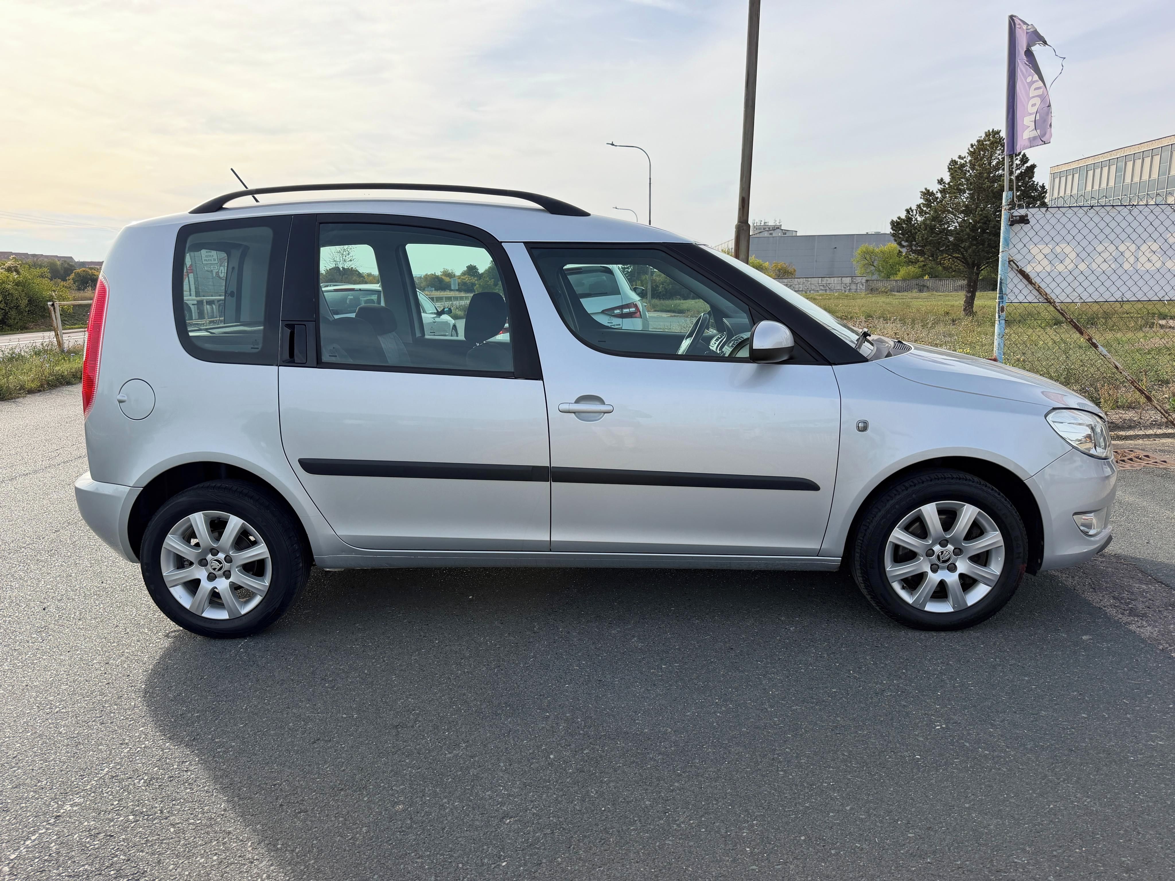 Škoda Roomster, 1.6 TDi 66kW KLIMA - fotka 4
