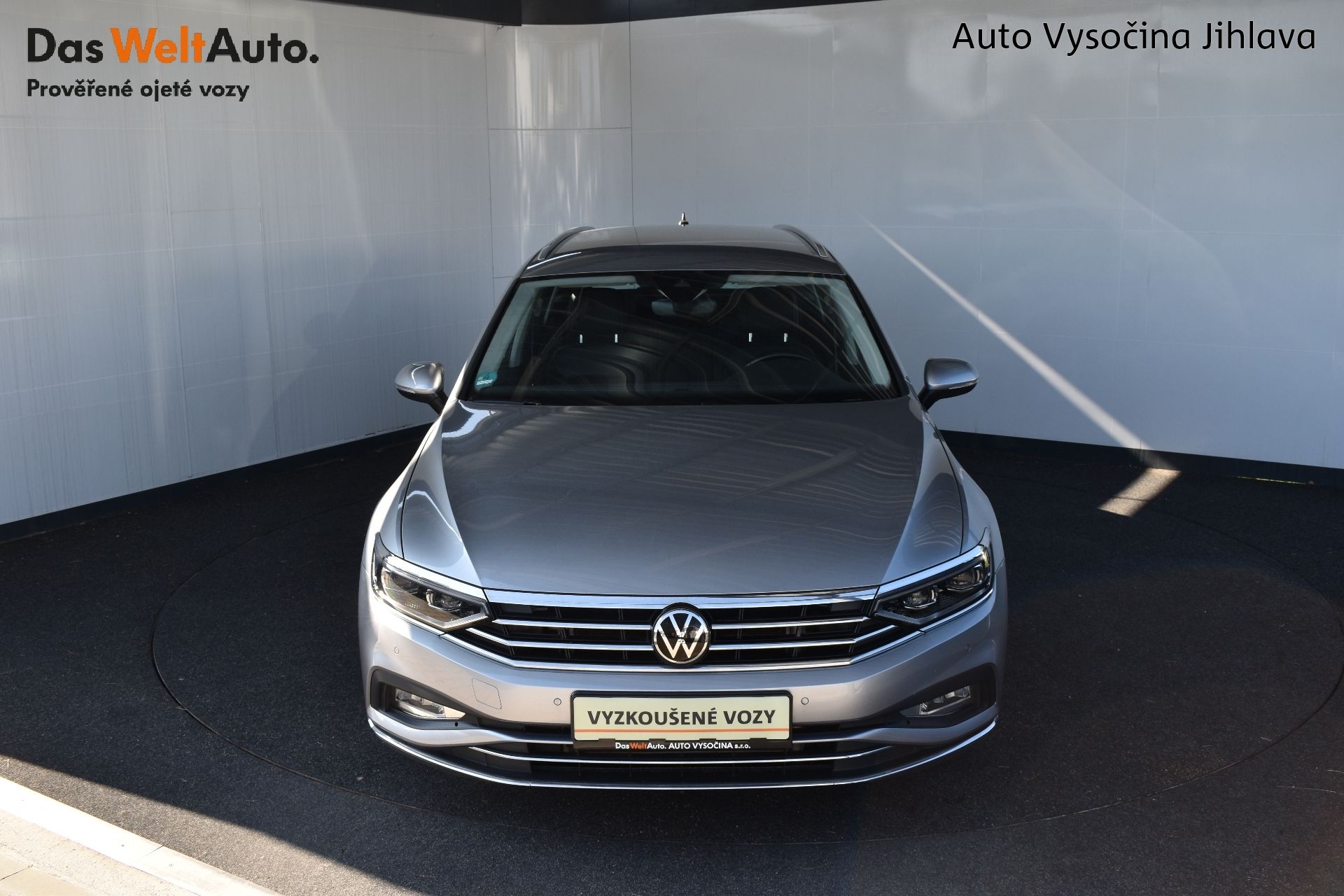 Volkswagen Passat Variant, 2.0TDI 110kW DSG , Tažné - fotka 4