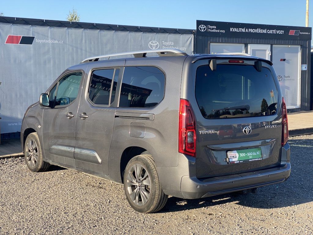 Toyota Proace City Verso, 1.2iT, ČR, Family L2, automat - fotka 6