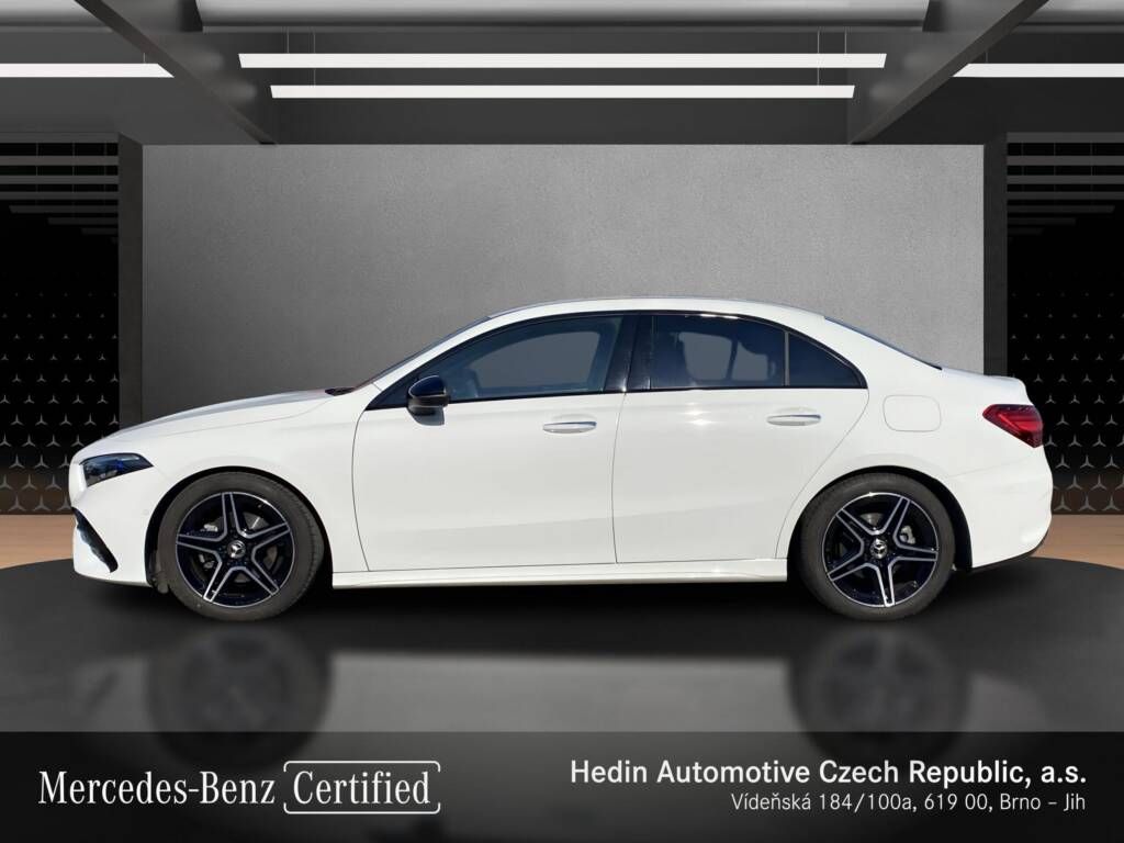 Mercedes-Benz Třídy A, A 200 AMG sedan - fotka 2