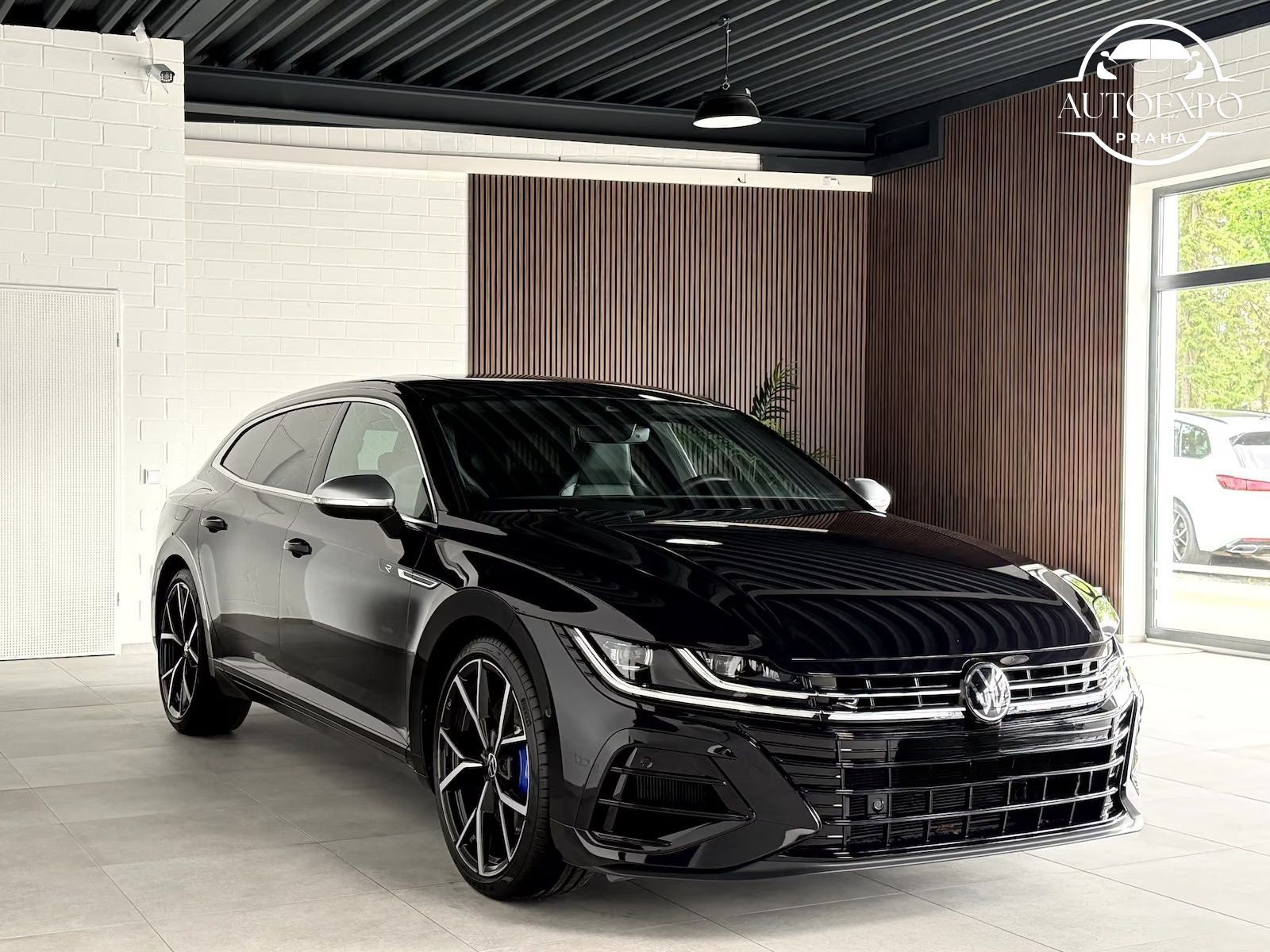 Volkswagen Arteon, Shooting Brake R 2.0 TSI*IQ* - fotka 2