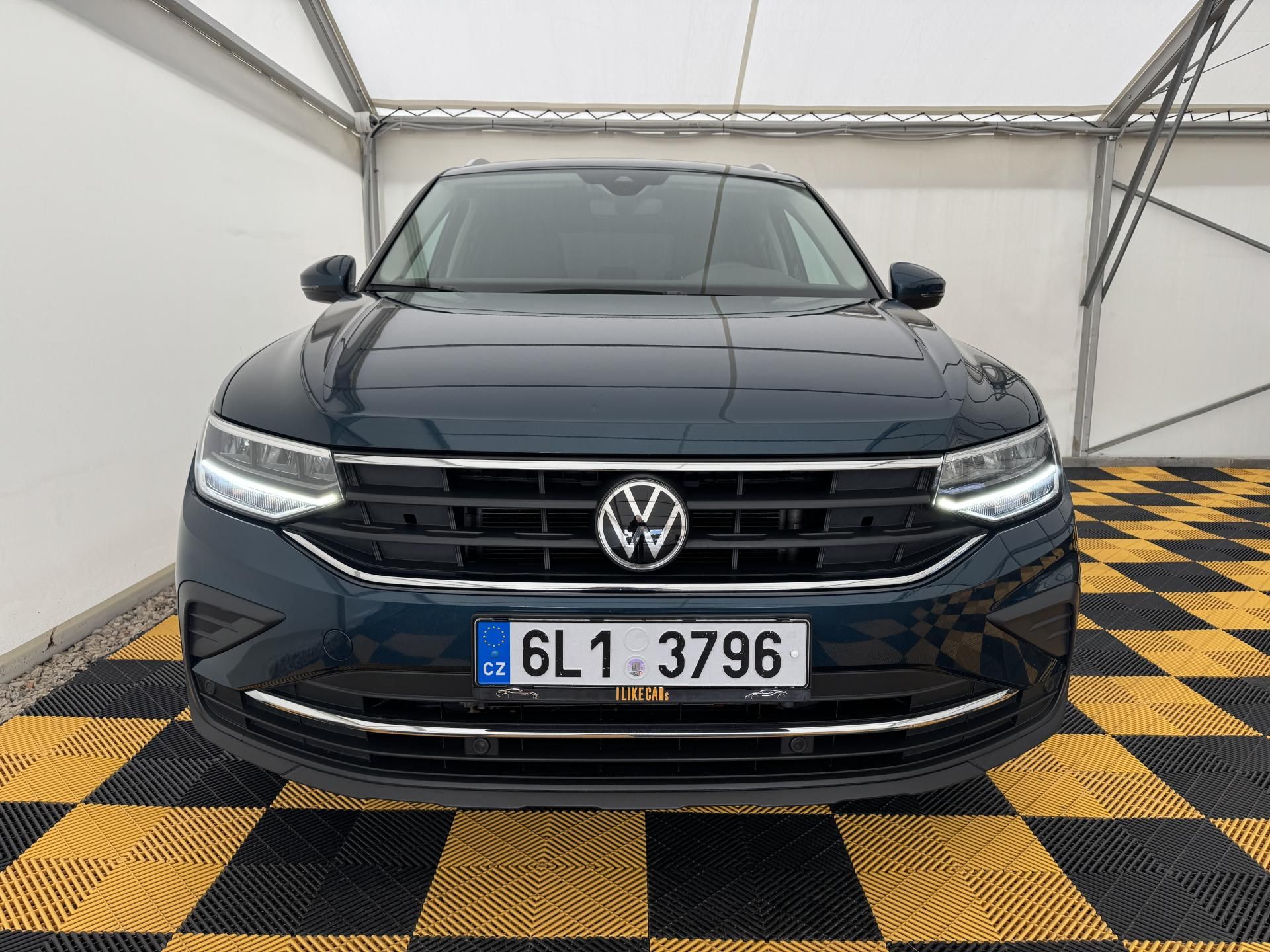 Volkswagen Tiguan, 1.5Tsi*CZ*1-MAJ*LED*ACC* - fotka 3