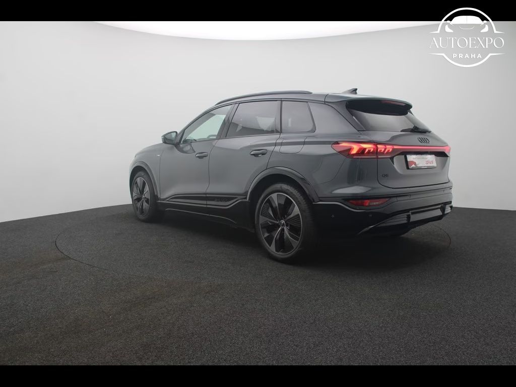 Audi Q6 e-tron, performance S line Matrix * - fotka 4