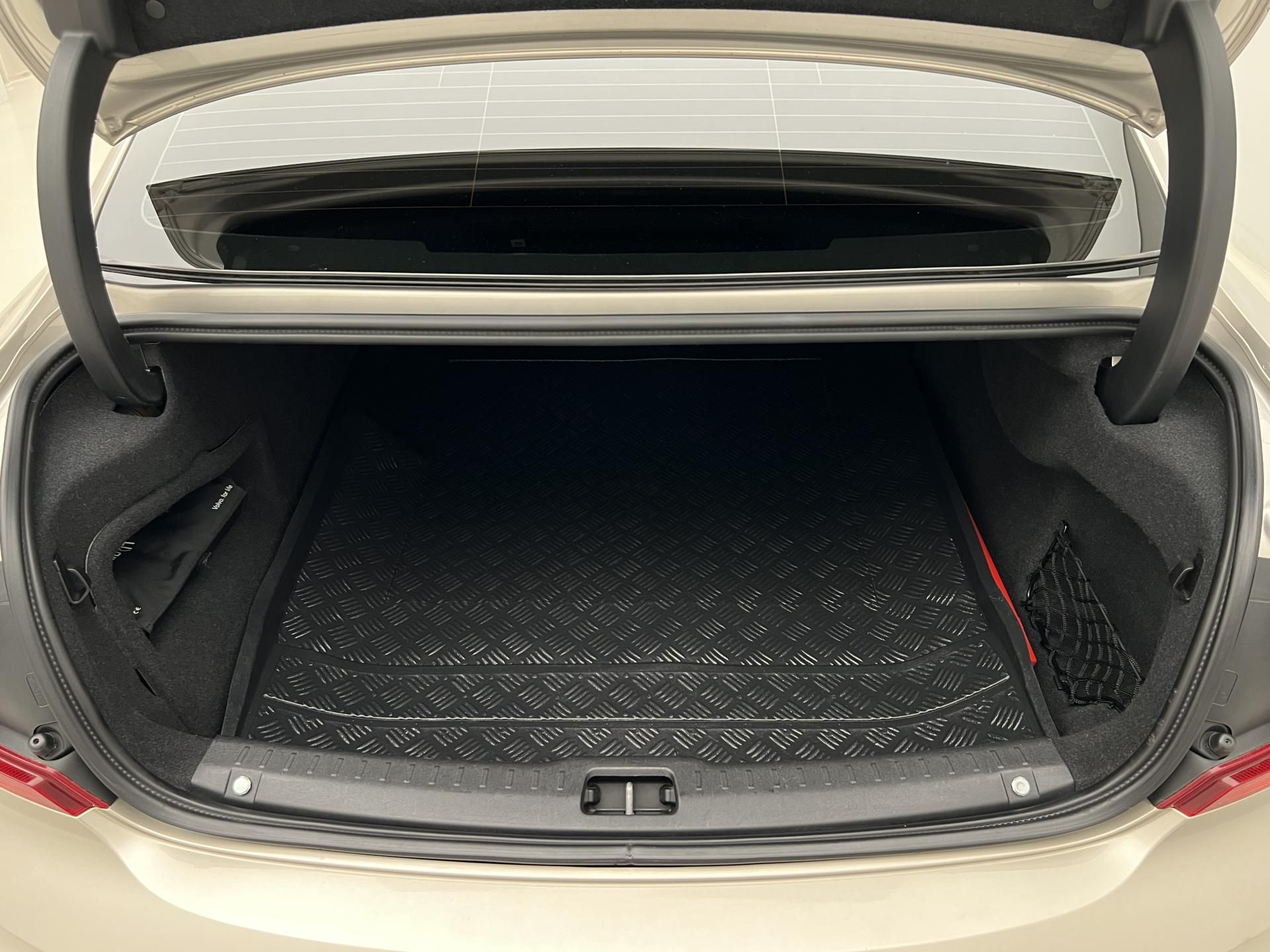 Volvo S90, D4 AWD MOMENTUM AUT - fotka 6