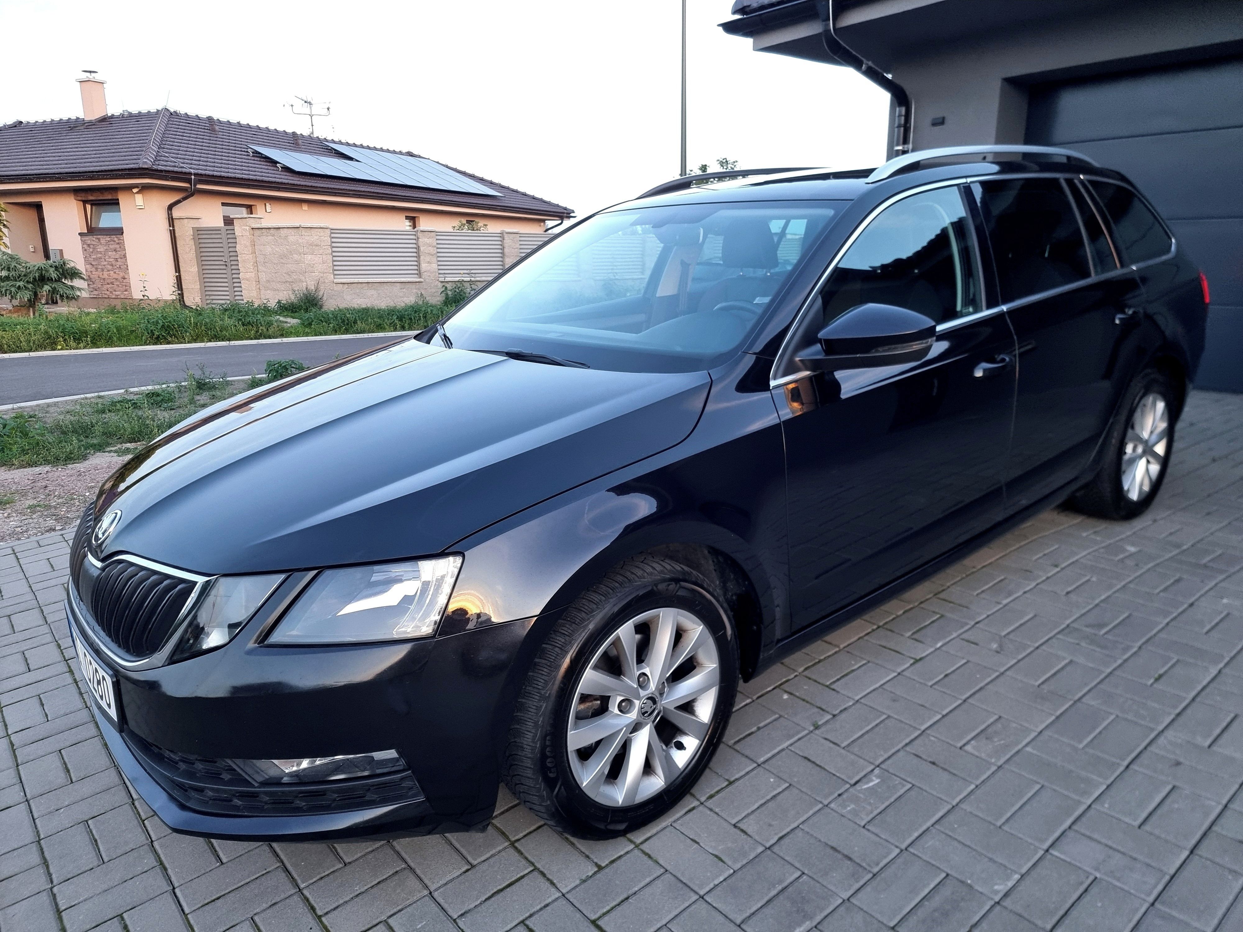 Škoda Octavia, 2018 | KŮŽE | 179tis NAJETO |