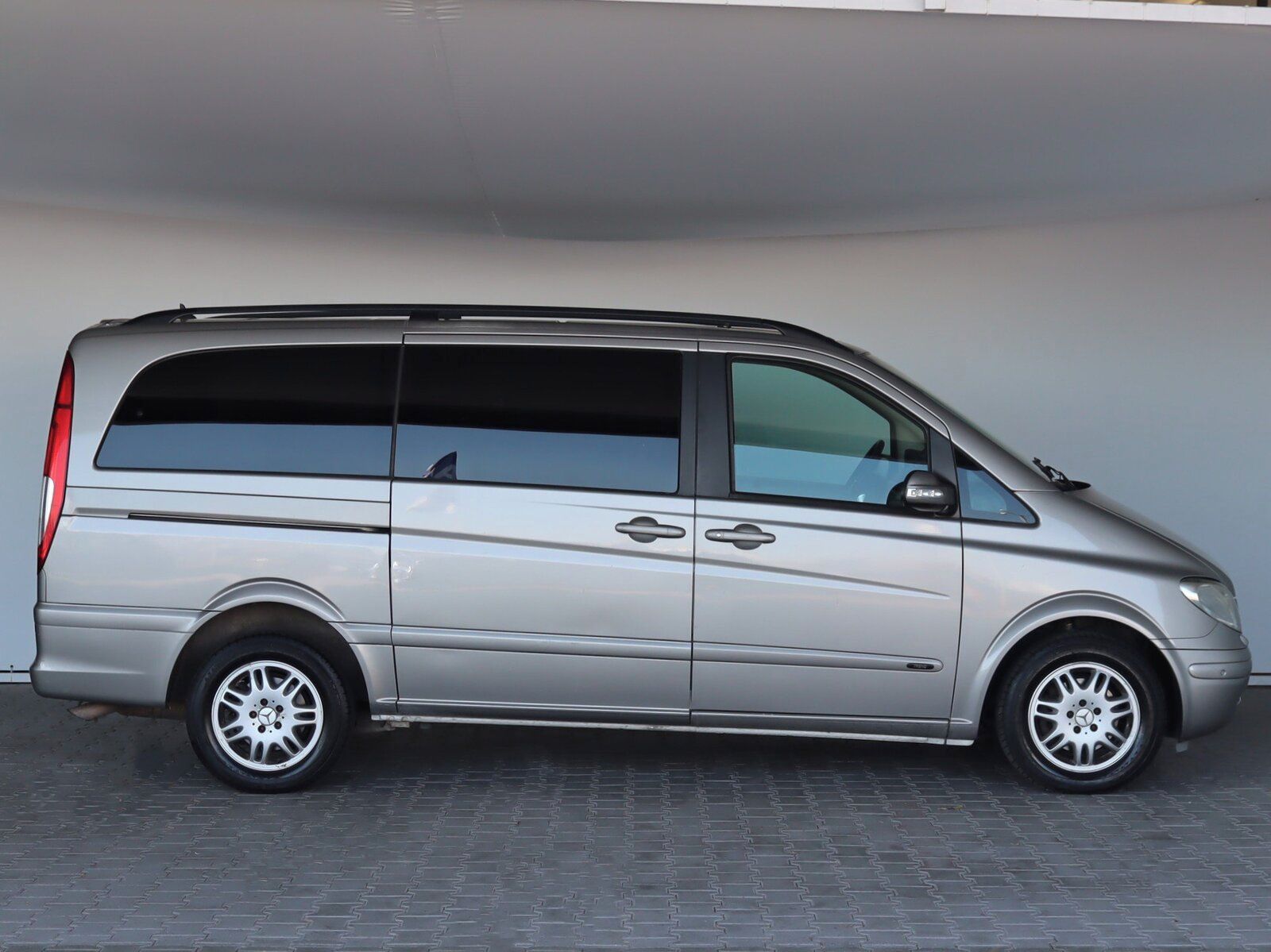 Mercedes-Benz Viano, 2.2 CDI, Trend, Automat - fotka 6