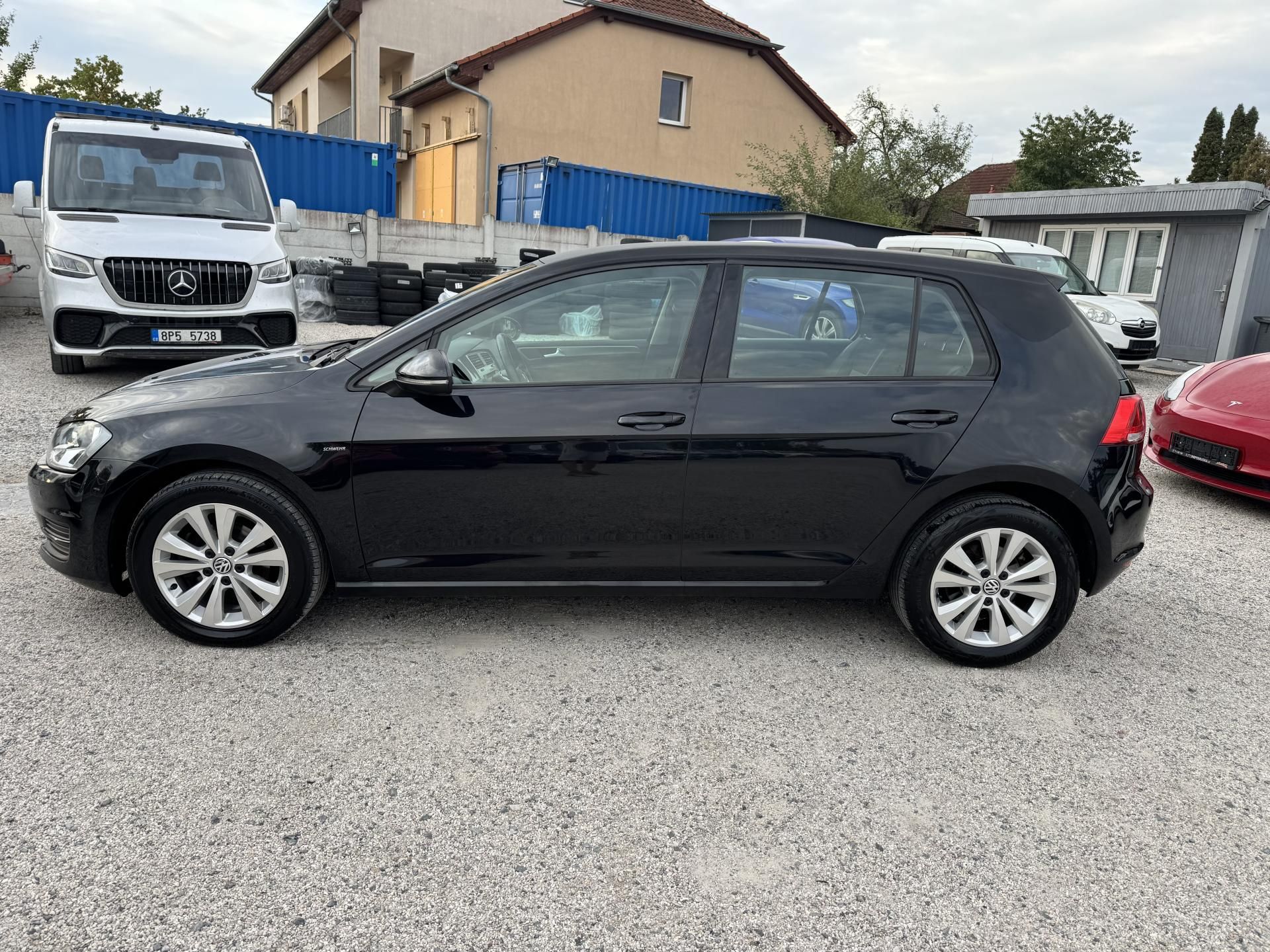 Volkswagen Golf, 1.2 TSi 81KW 1.Majitel - fotka 6
