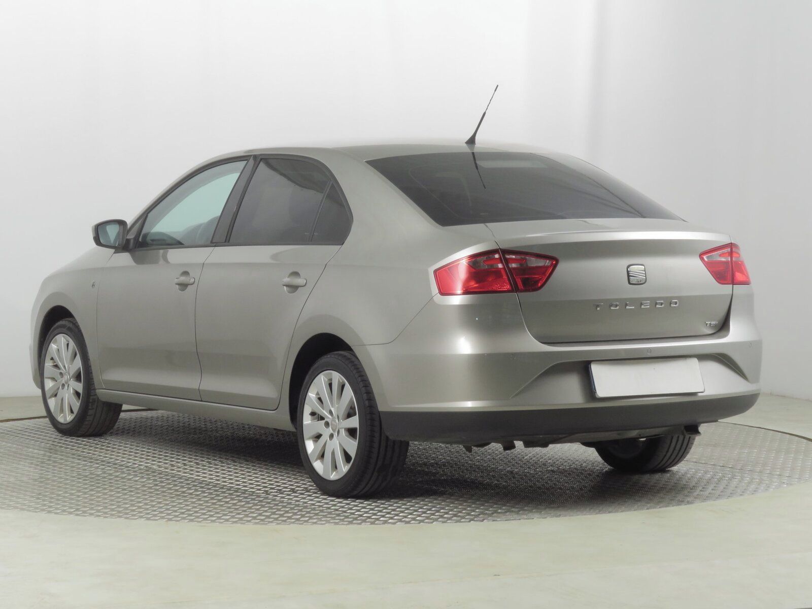Seat Toledo, 1.2 TSI - fotka 4