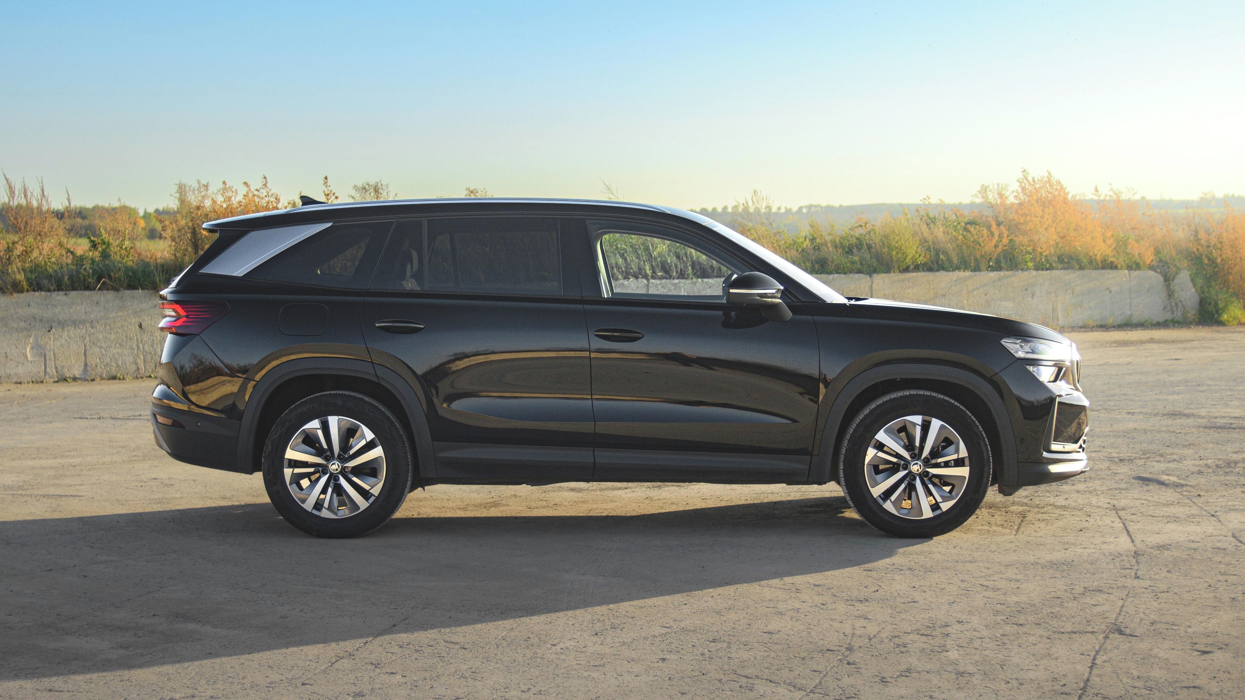 Škoda Kodiaq, iV Plug-in 1,5TSI/110kW DSG ČR - fotka 4