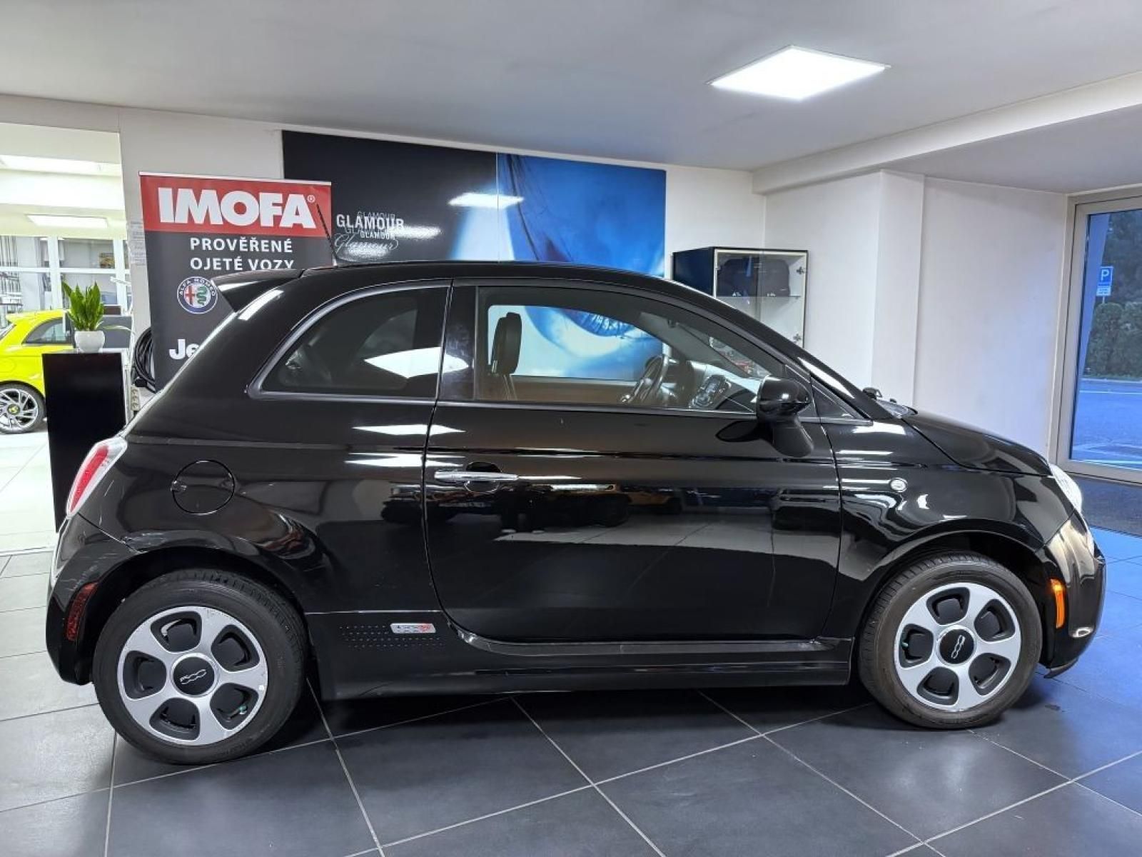 Fiat 500, e 24 kWh 113k - fotka 4