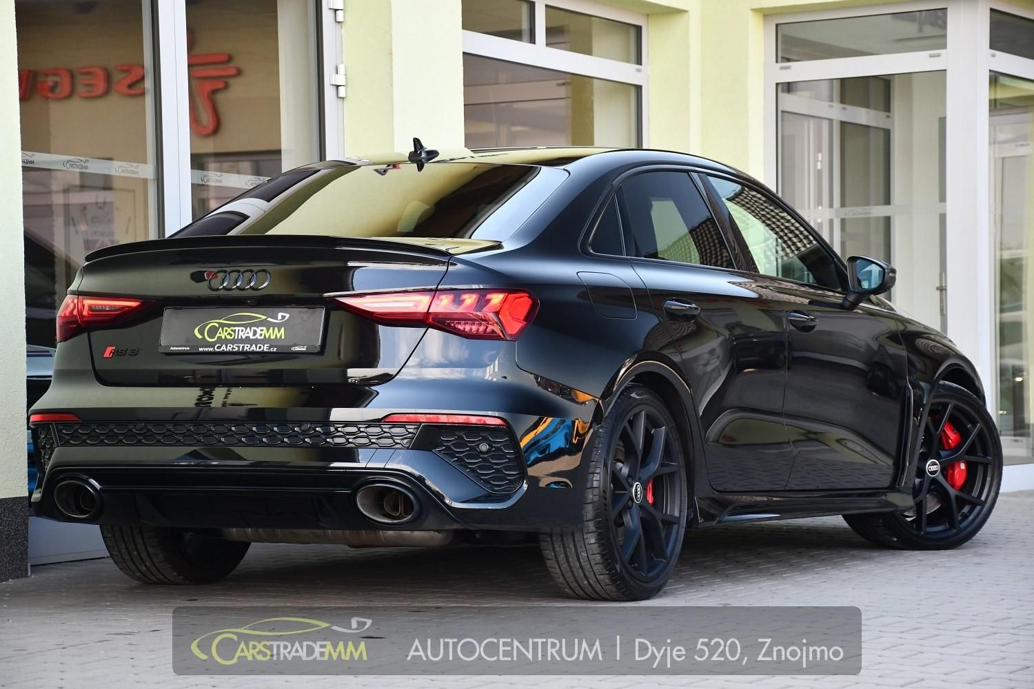 Audi RS3, 2.5TFSI Q ACC 1.M ČR - fotka 5
