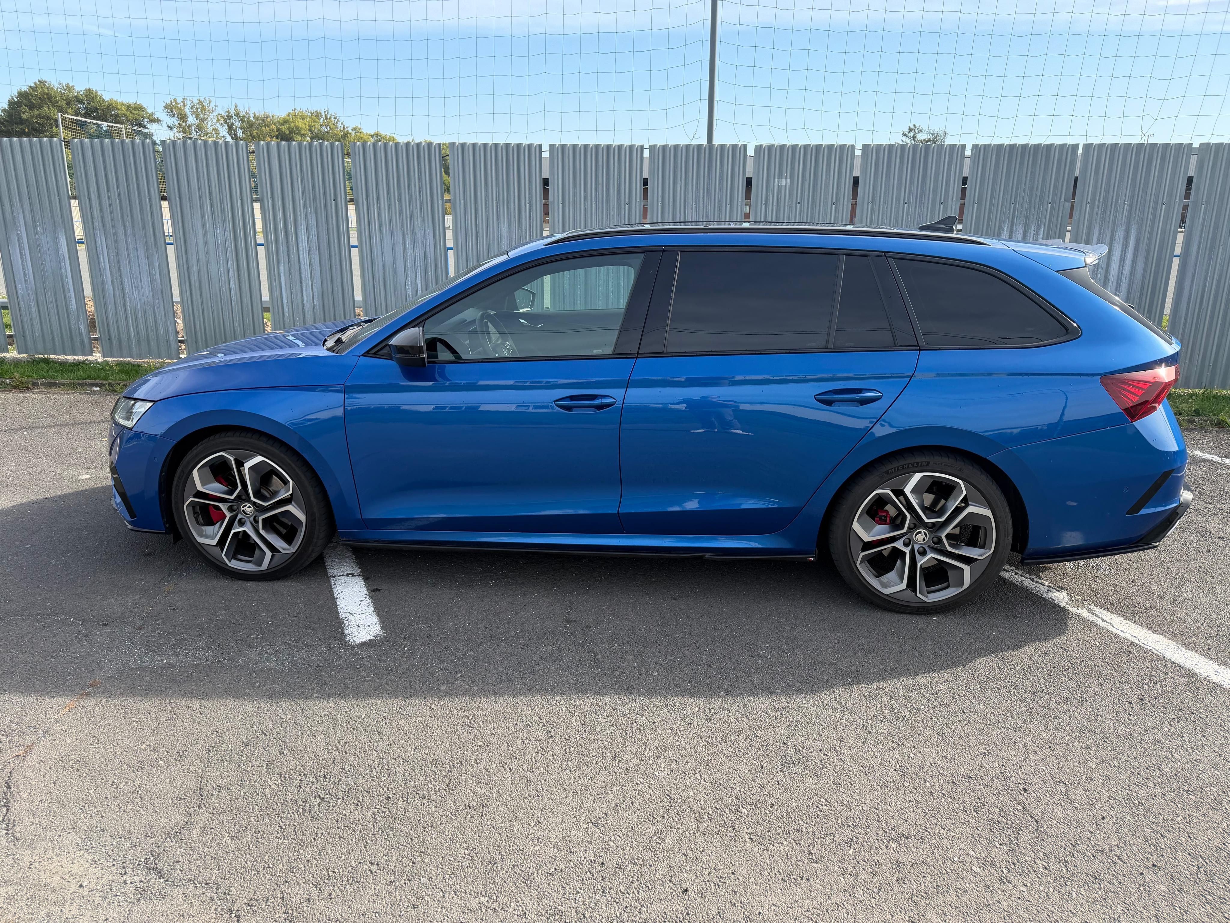 Škoda Octavia, Škoda Octavia RS 2.0TSI - fotka 2