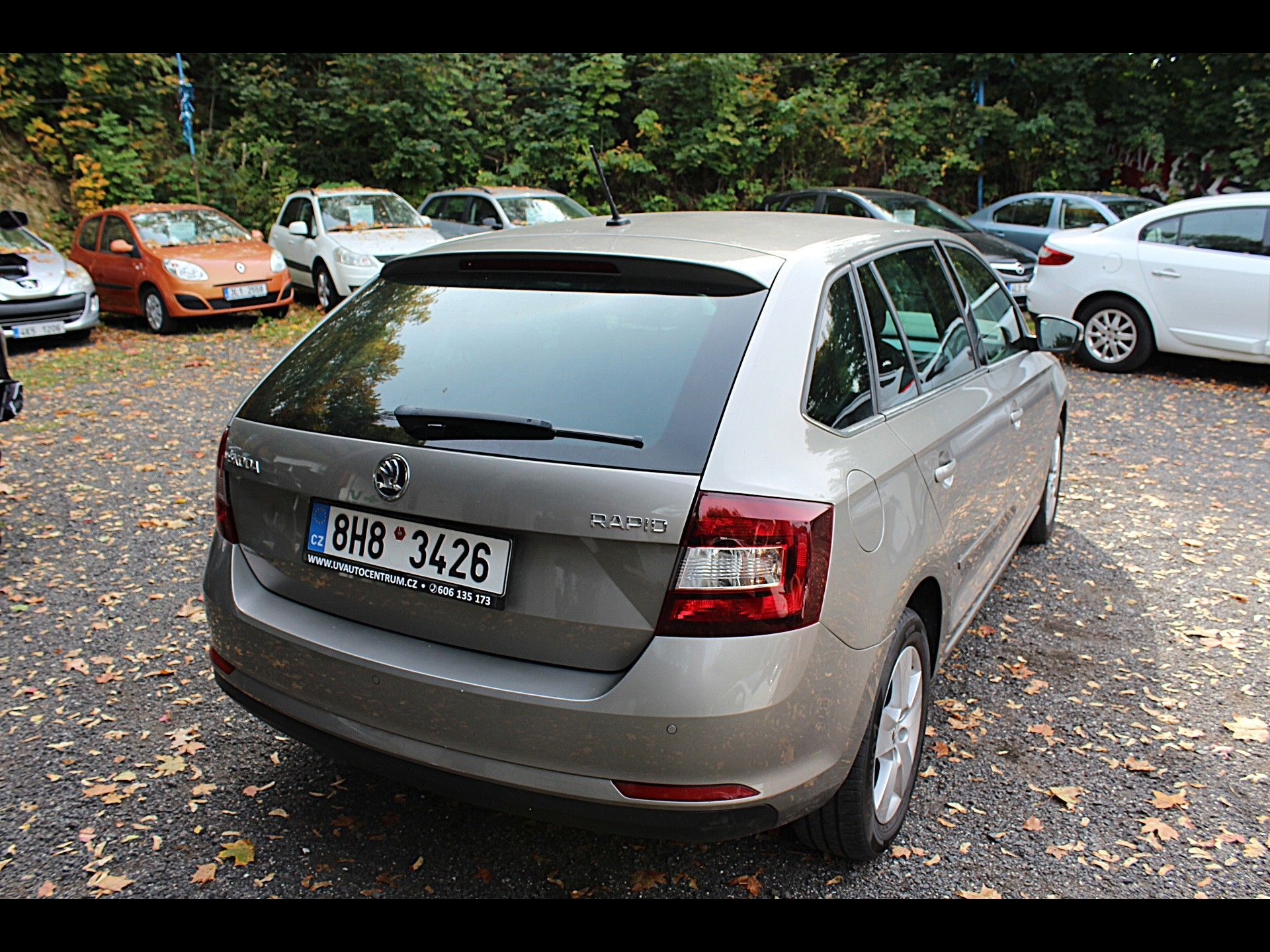 Škoda Rapid, 1.0 TSi 70 kW Spaceback - fotka 6