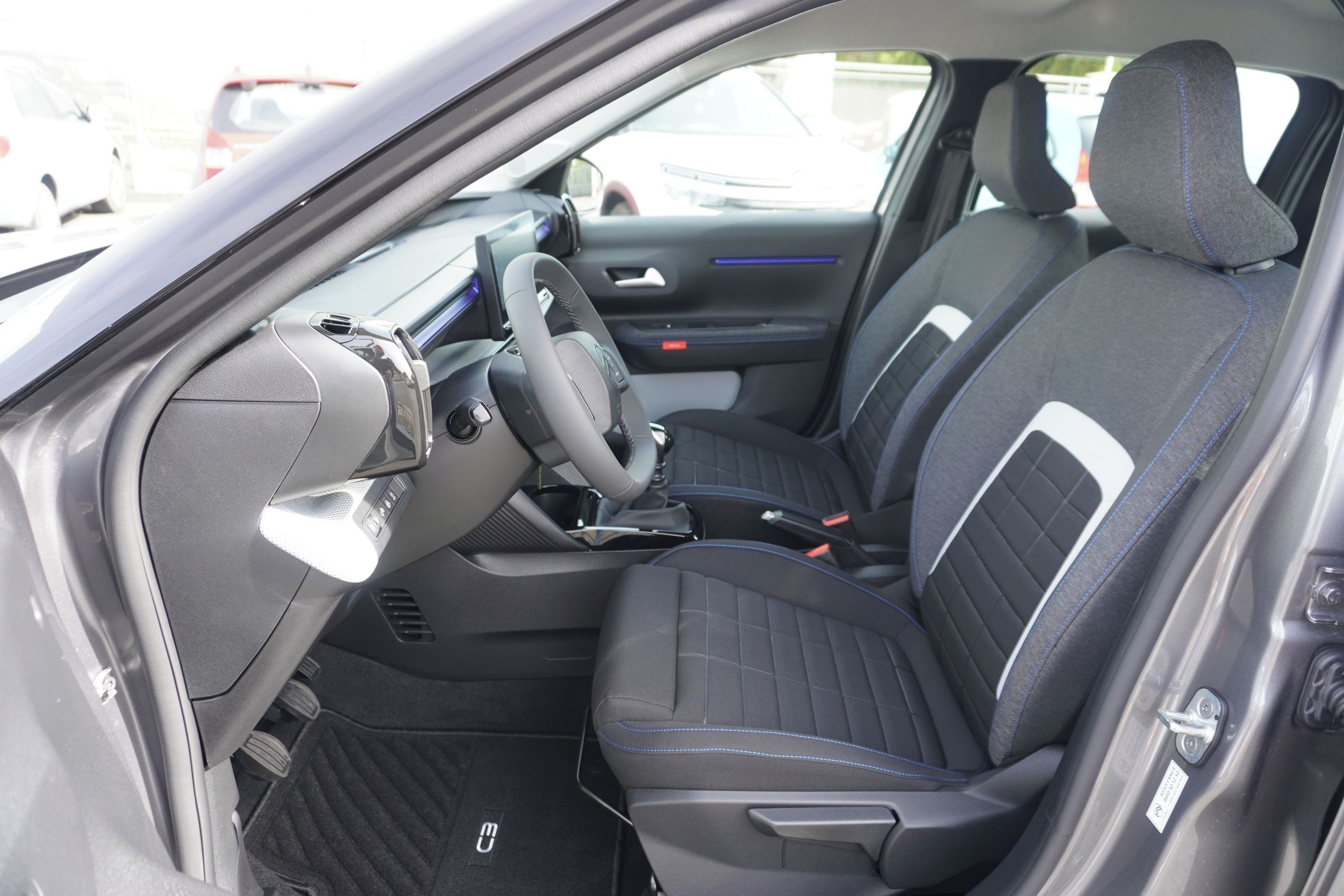 Citroën C3, PLUS Turbo 100 MAN6 - fotka 5