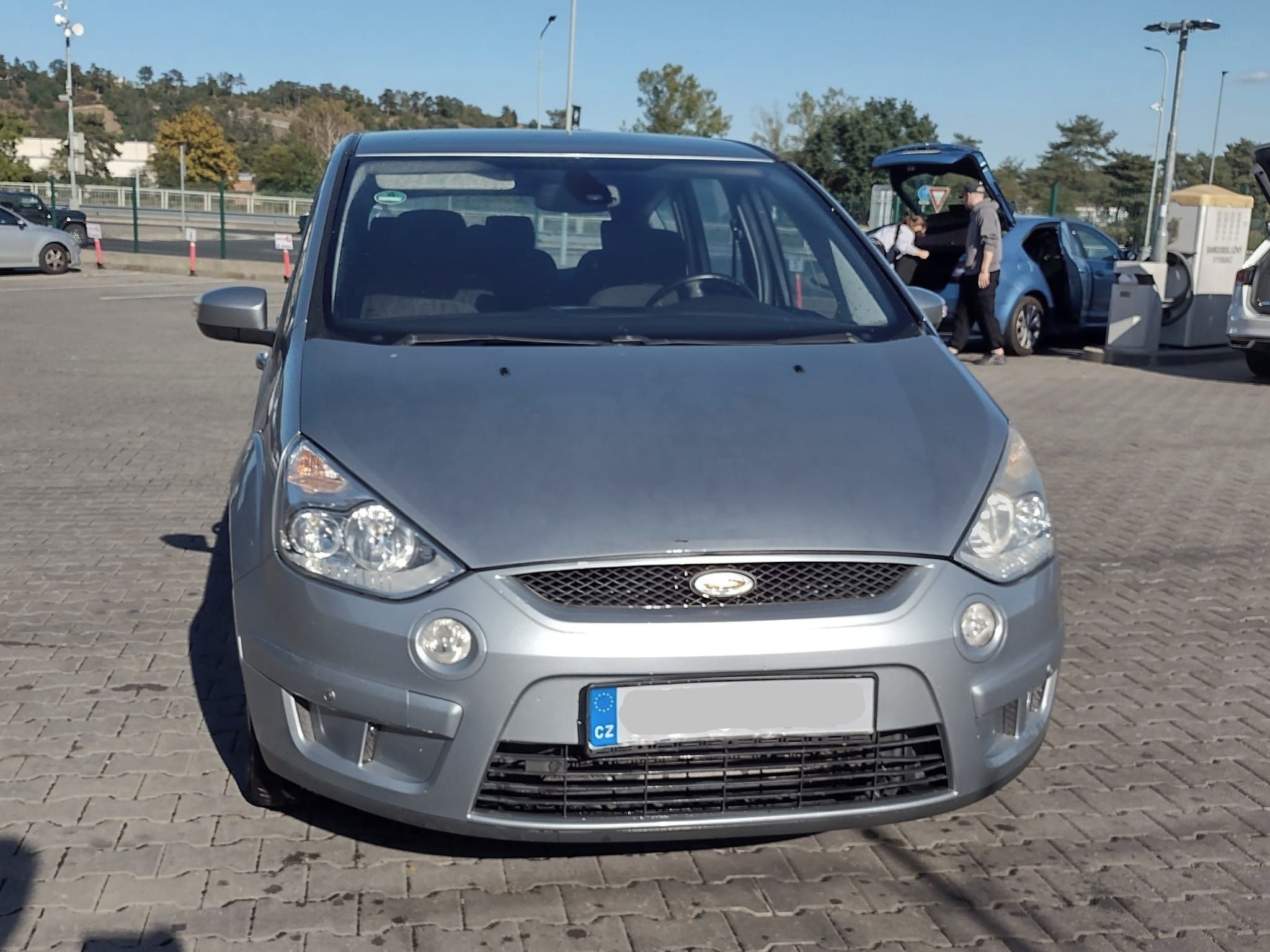 Ford S-MAX, 2.0 TDI, 103 kW, 7 míst - fotka 6