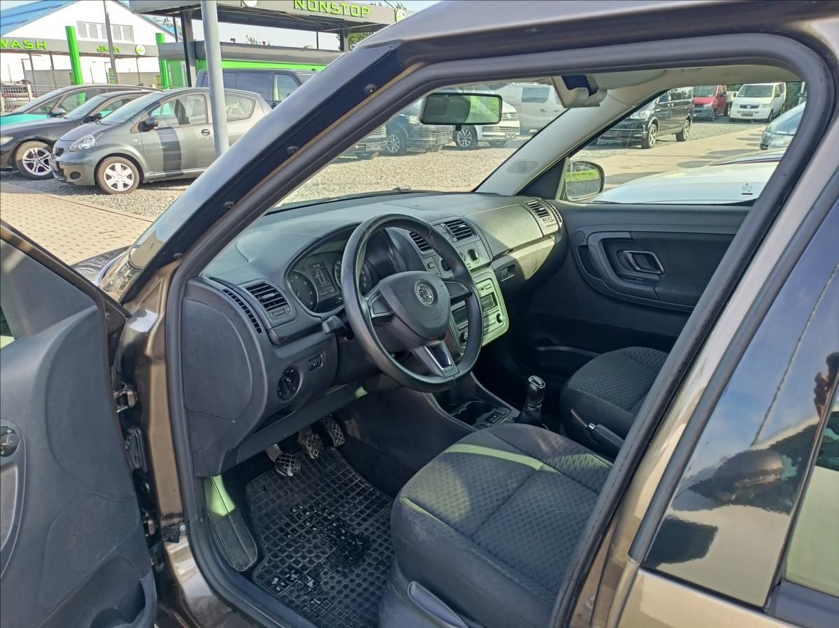 Škoda Roomster, 1,4 - fotka 6