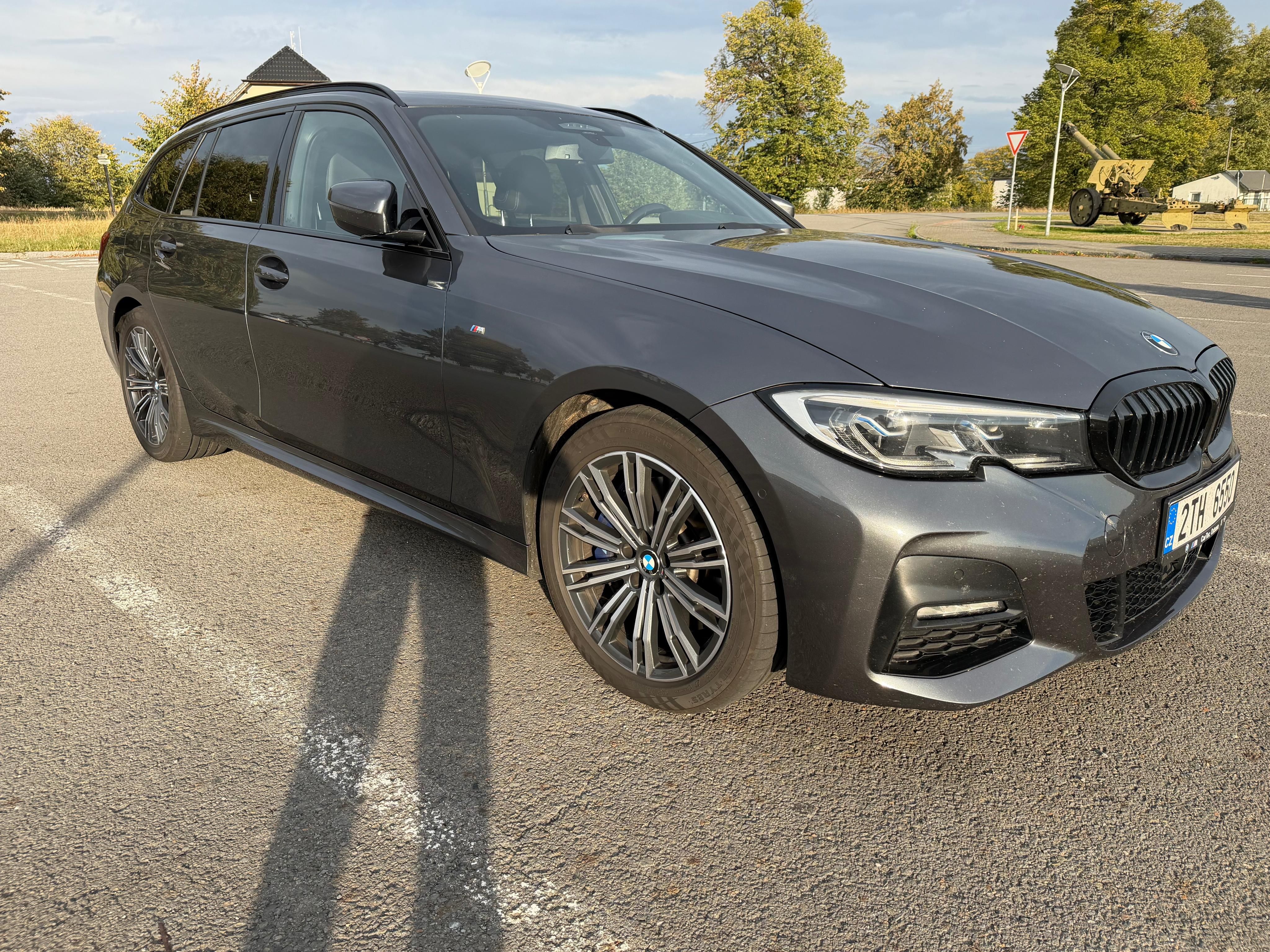 BMW Řada 3, BMW 330Xd - fotka 6