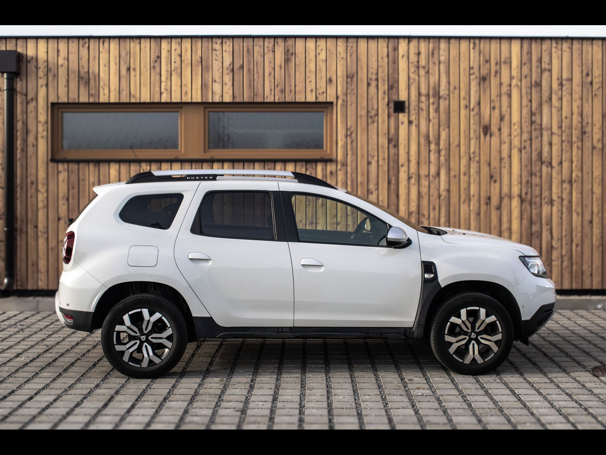 Dacia Duster - fotka 4