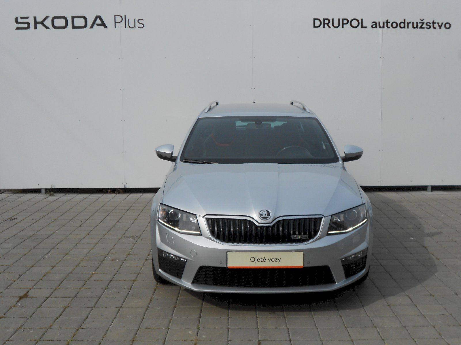 Škoda Octavia, Combi III 2.0 TDI - 135 kW, RS - fotka 4