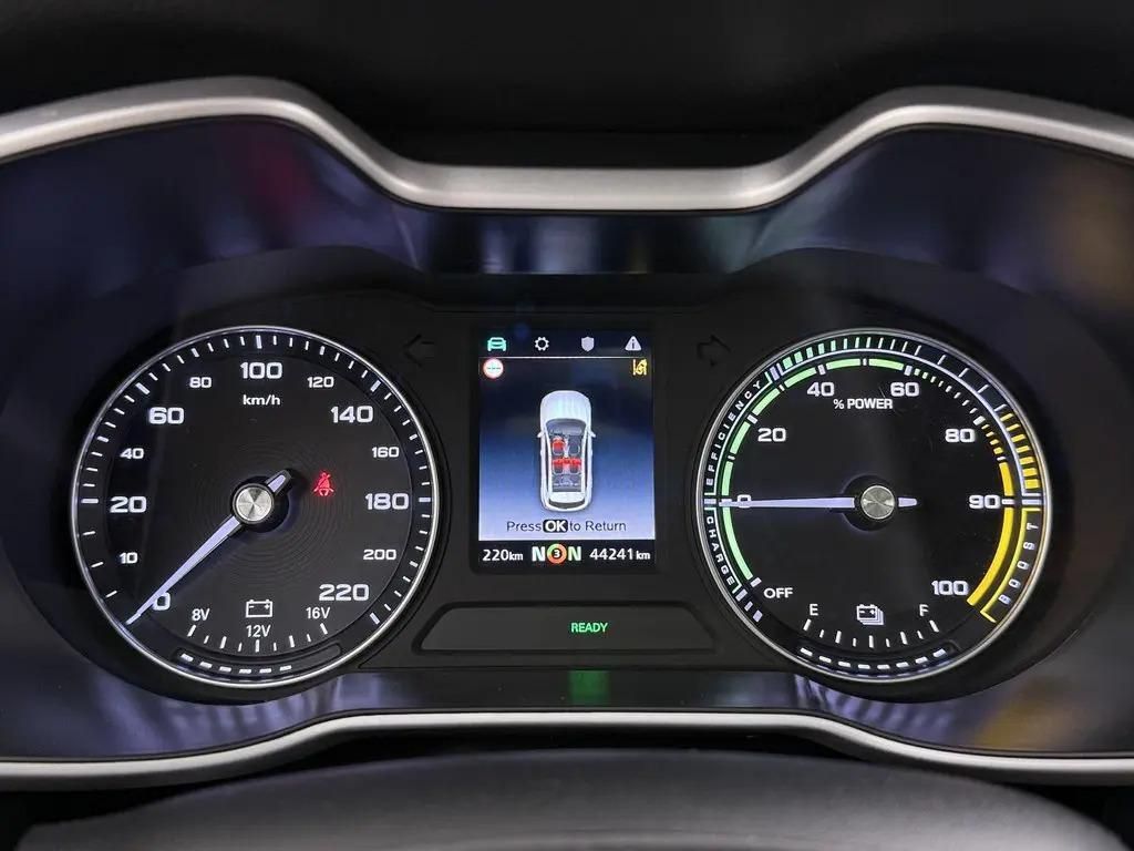 MG ZS, EV 105kW Luxury LED 44'000km! - fotka 5