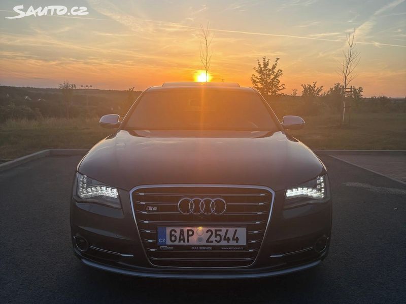 Audi S8, Audi s8 2013 TOP